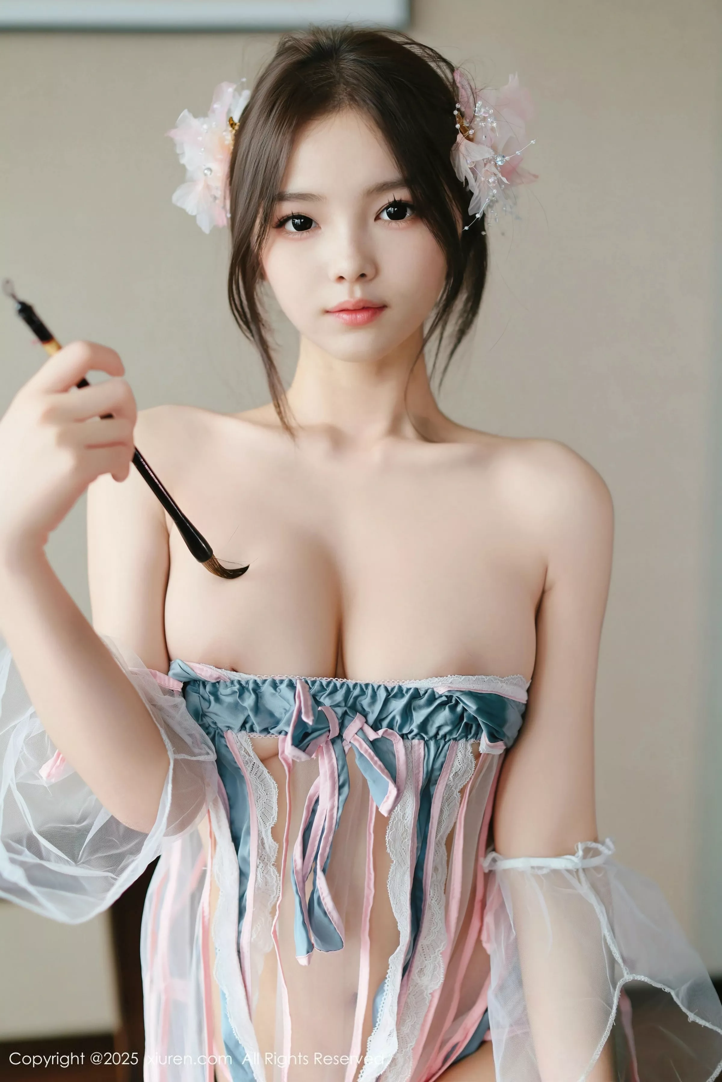   [XiuRen]高清写真图 2025.06.12 No.10401 苏软软 情趣古装第25张图片