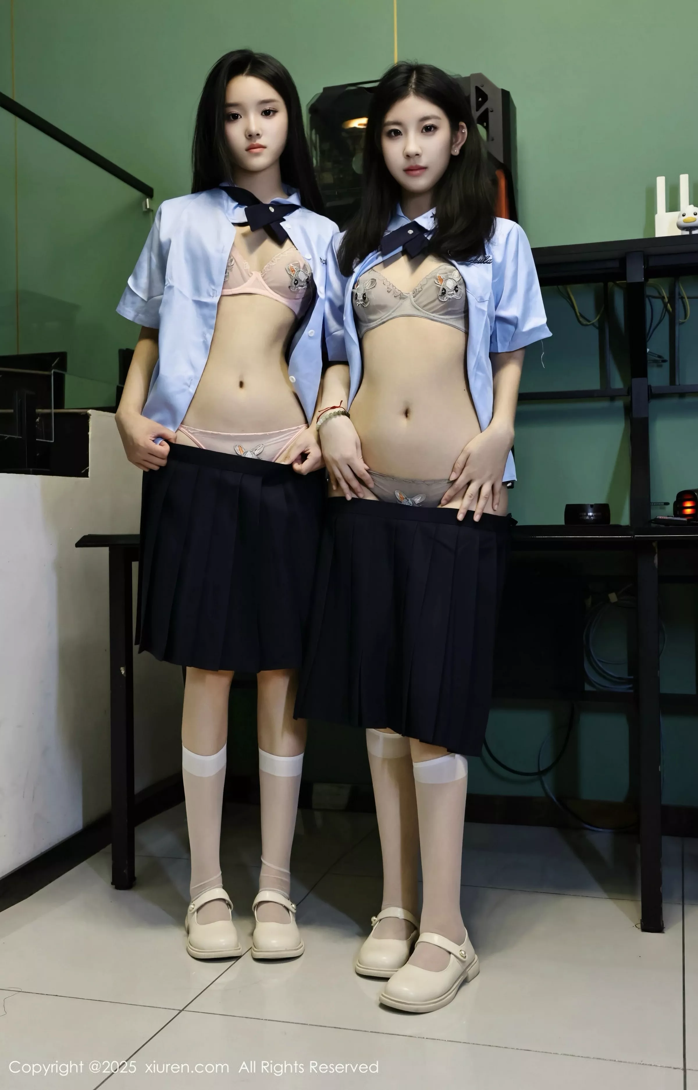   [XiuRen]高清写真图 2025.06.20 No.10443 小芭乐 激情互动第28张图片