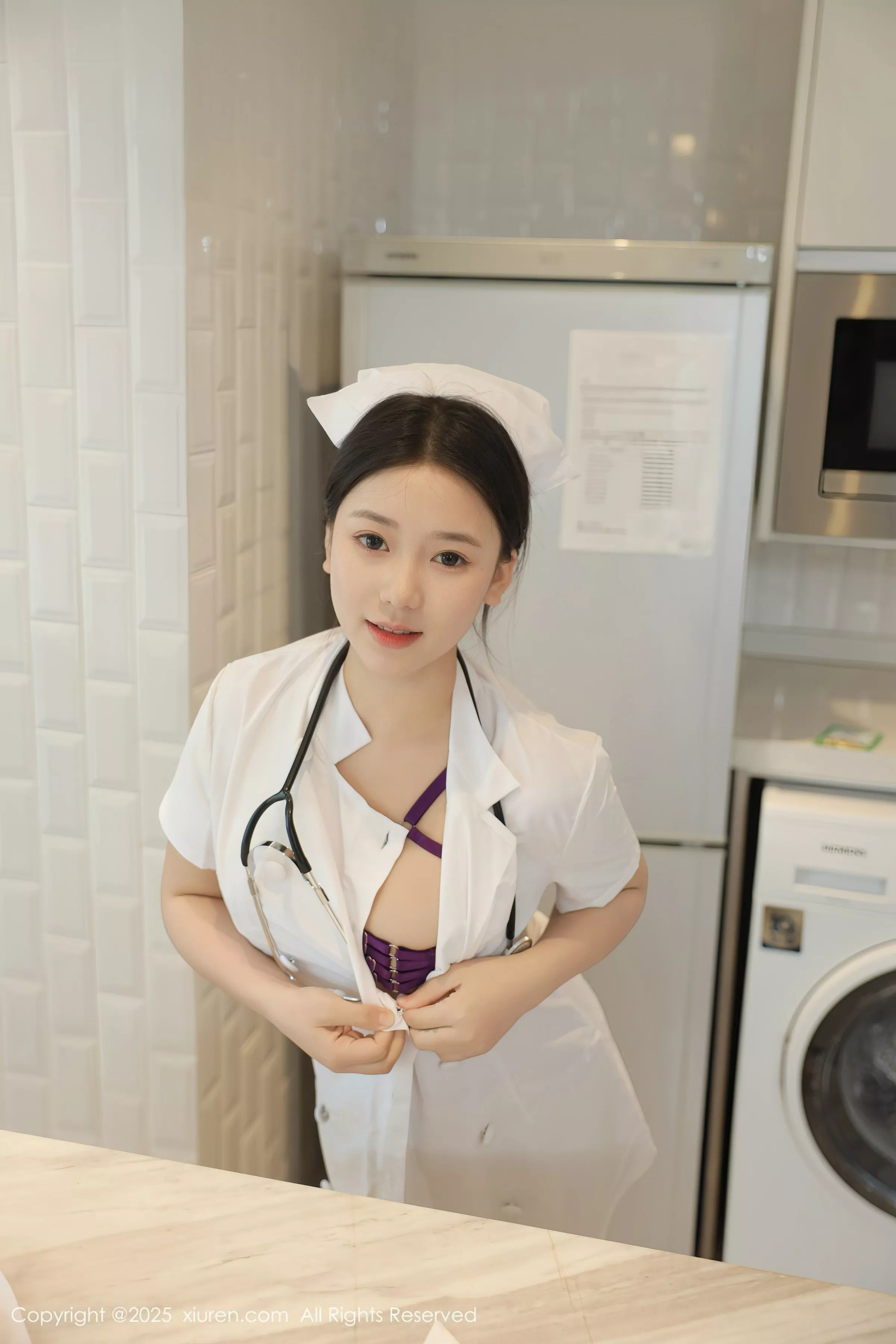   [XiuRen]高清写真图 2025.06.26 No.10465 林嘉馨 护士制服第52张图片