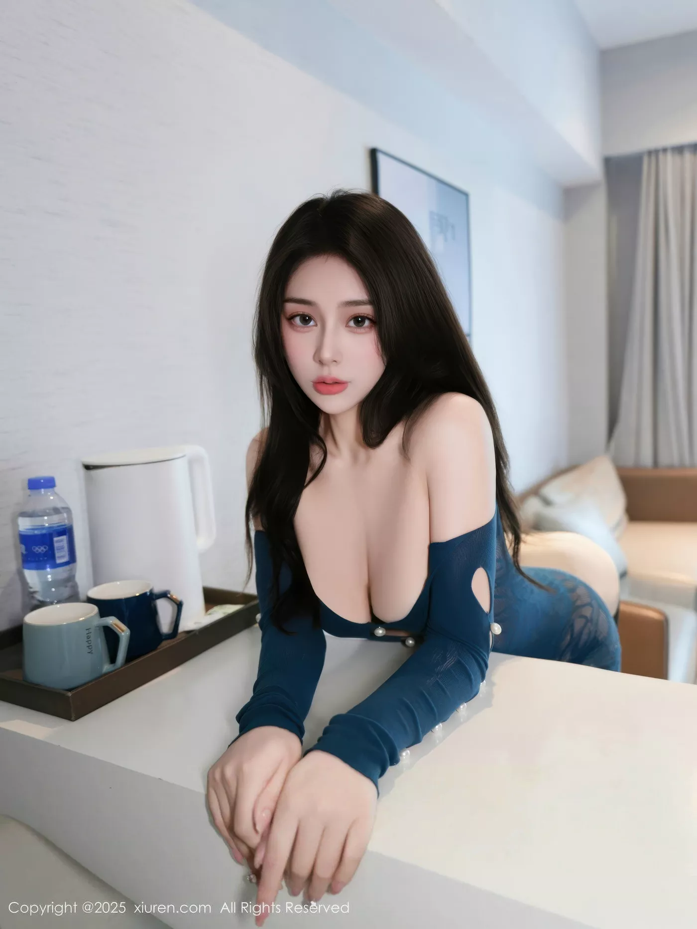   [XiuRen]高清写真图 2025.07.17 No.10557 云璎珞 蓝色情趣第10张图片