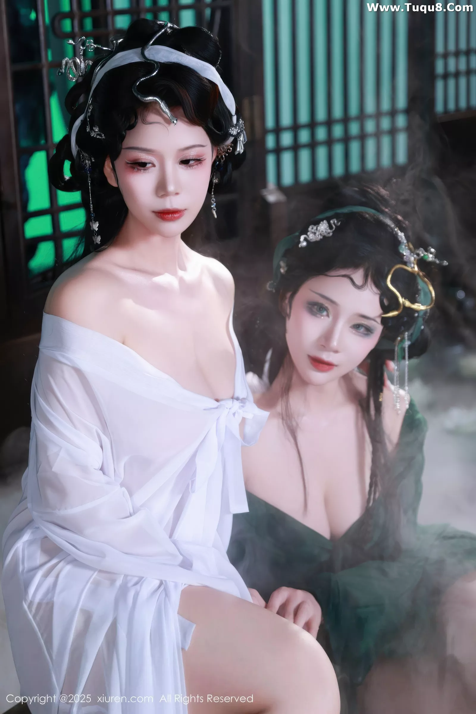   [XiuRen]高清写真图 2025.07.18 No.10561 南乔 青蛇第31张图片