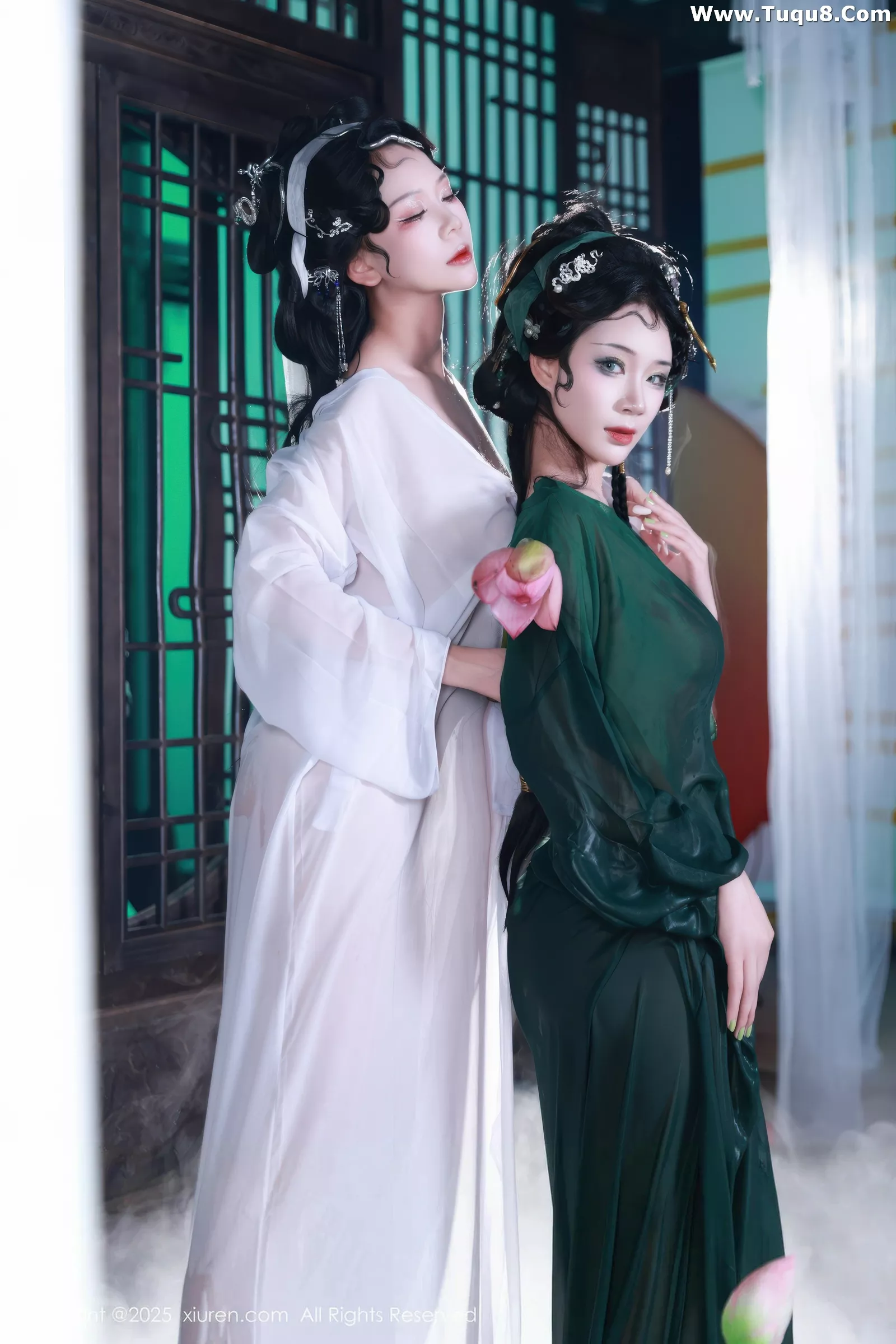   [XiuRen]高清写真图 2025.07.18 No.10561 南乔 青蛇第43张图片