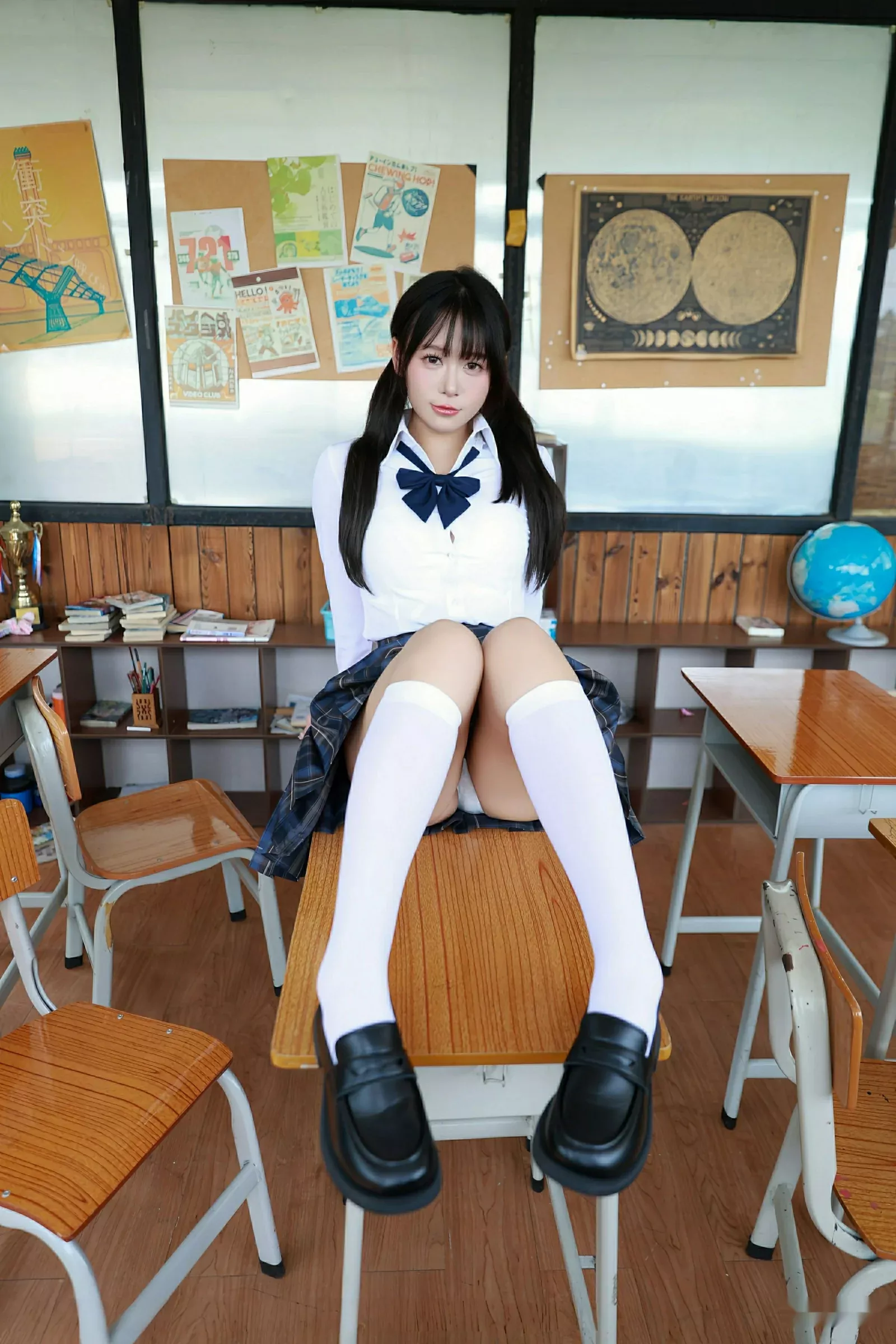   [XiuRen]高清写真图 2025.07.31 No.10602 水泽 JK制服第11张图片