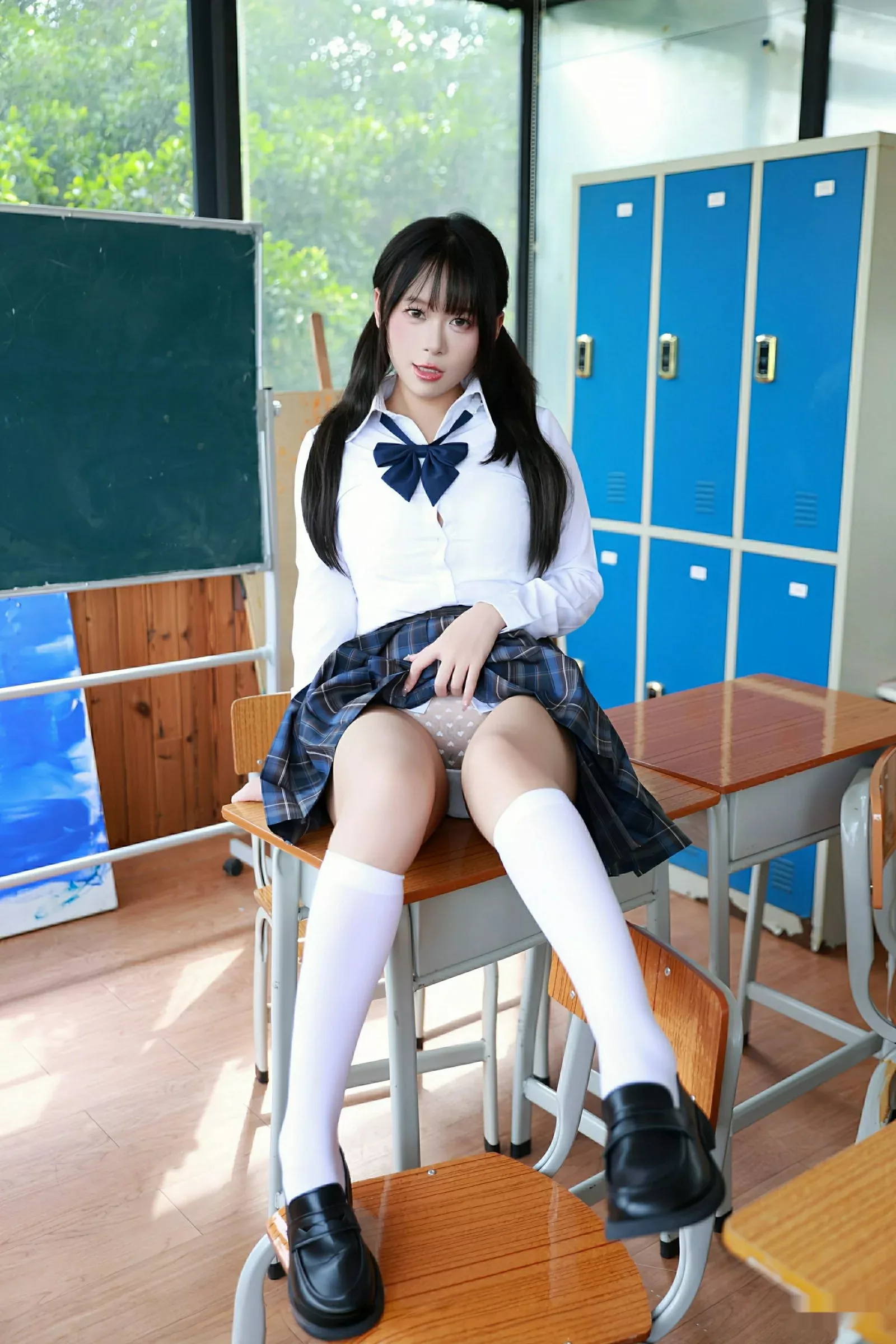  [XiuRen]高清写真图 2025.07.31 No.10602 水泽 JK制服第12张图片
