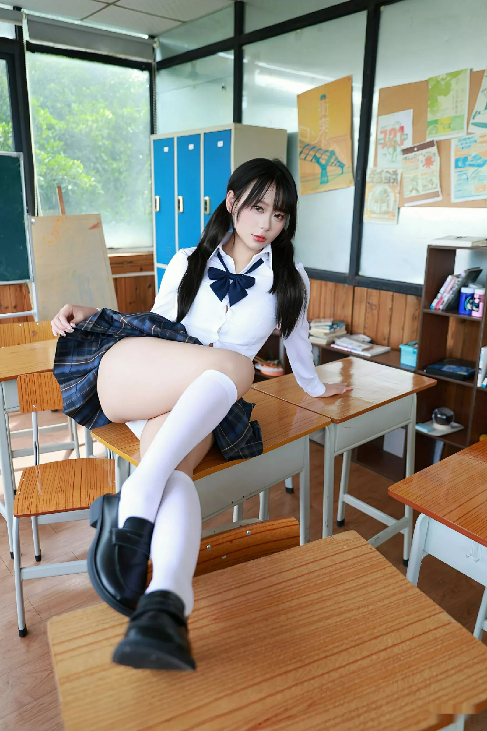   [XiuRen]高清写真图 2025.07.31 No.10602 水泽 JK制服第21张图片