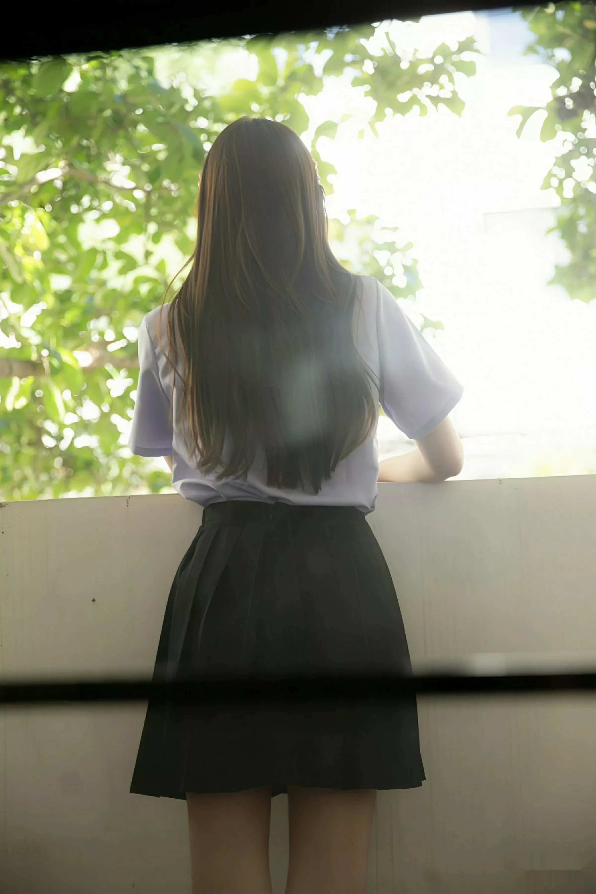   [XiuRen]高清写真图 2025.08.05 No.10622 悦兮 蓝色衬衣第1张图片