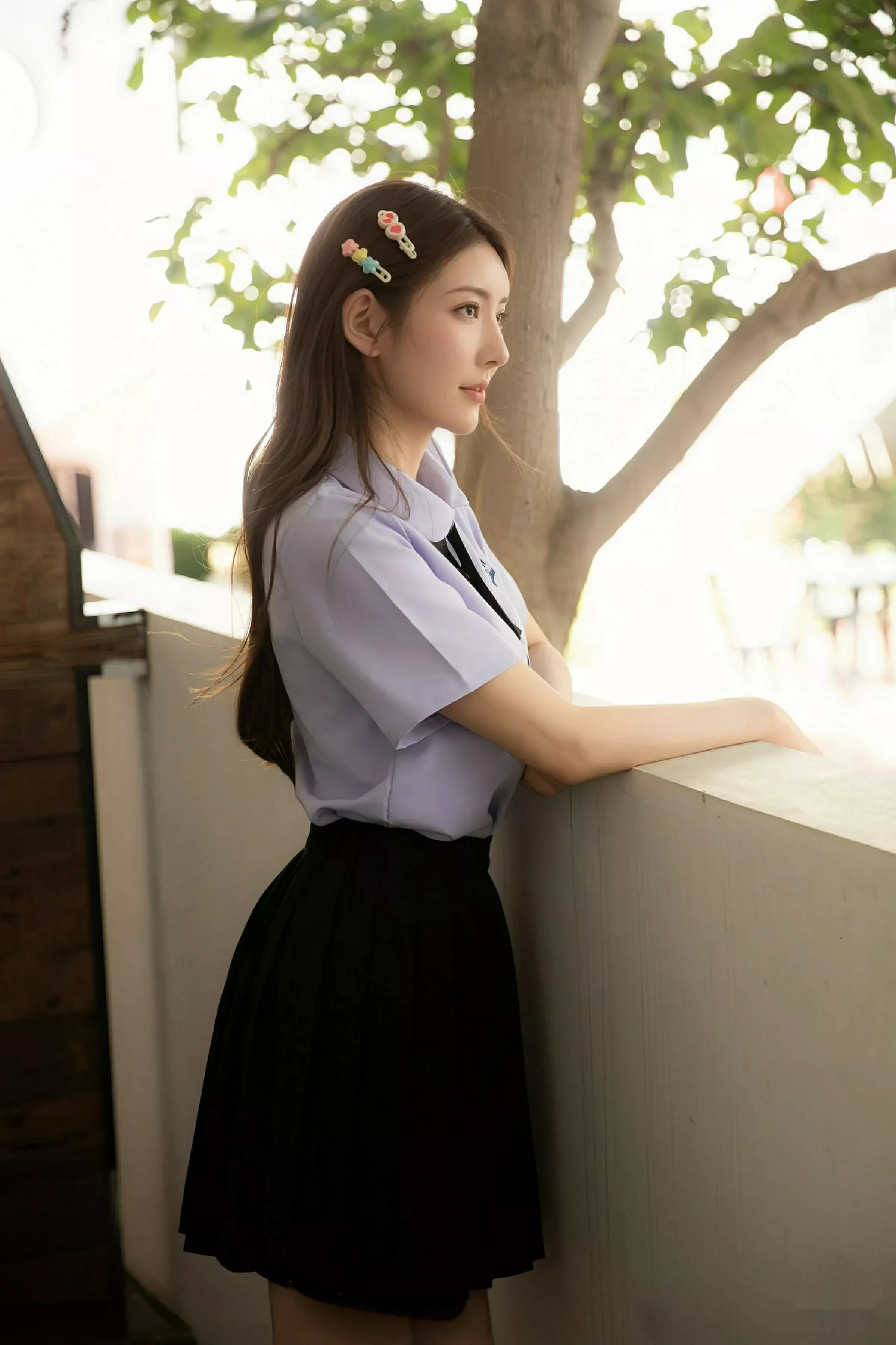   [XiuRen]高清写真图 2025.08.05 No.10622 悦兮 蓝色衬衣第61张图片