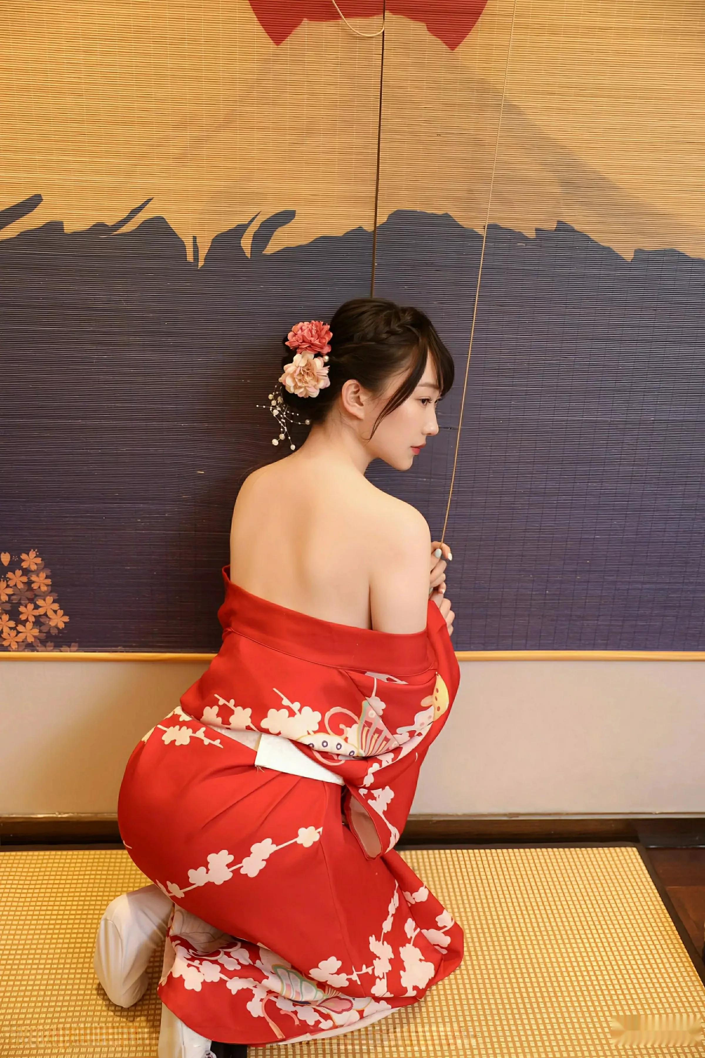   [XiuRen]高清写真图 2025.08.06 No.10624 李沁恩lrene 性感红色第32张图片