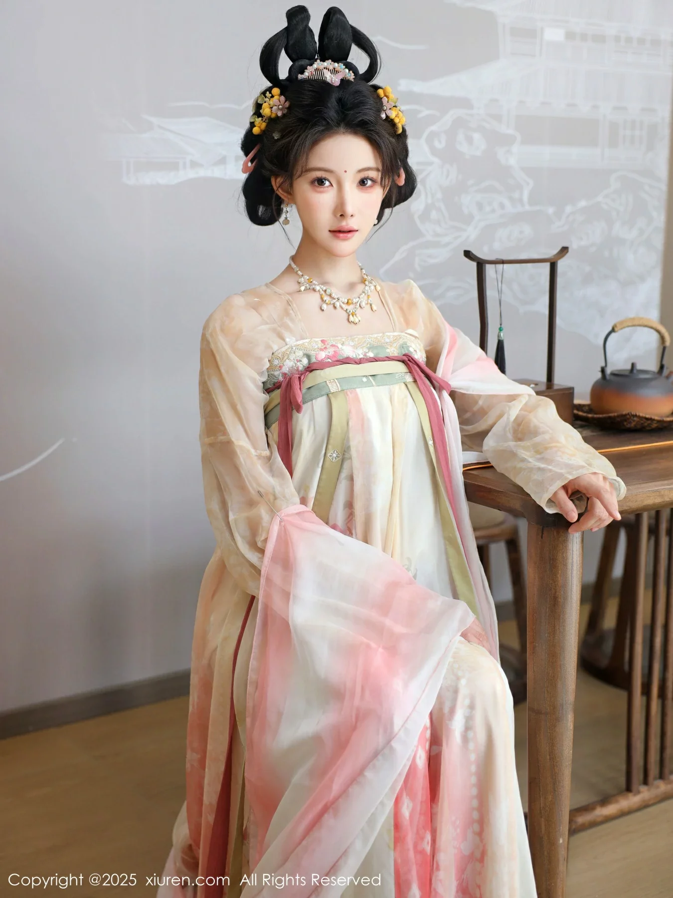  [XiuRen]高清写真图 2025.08.13 No.10645 梨霜儿 古装服饰第13张图片