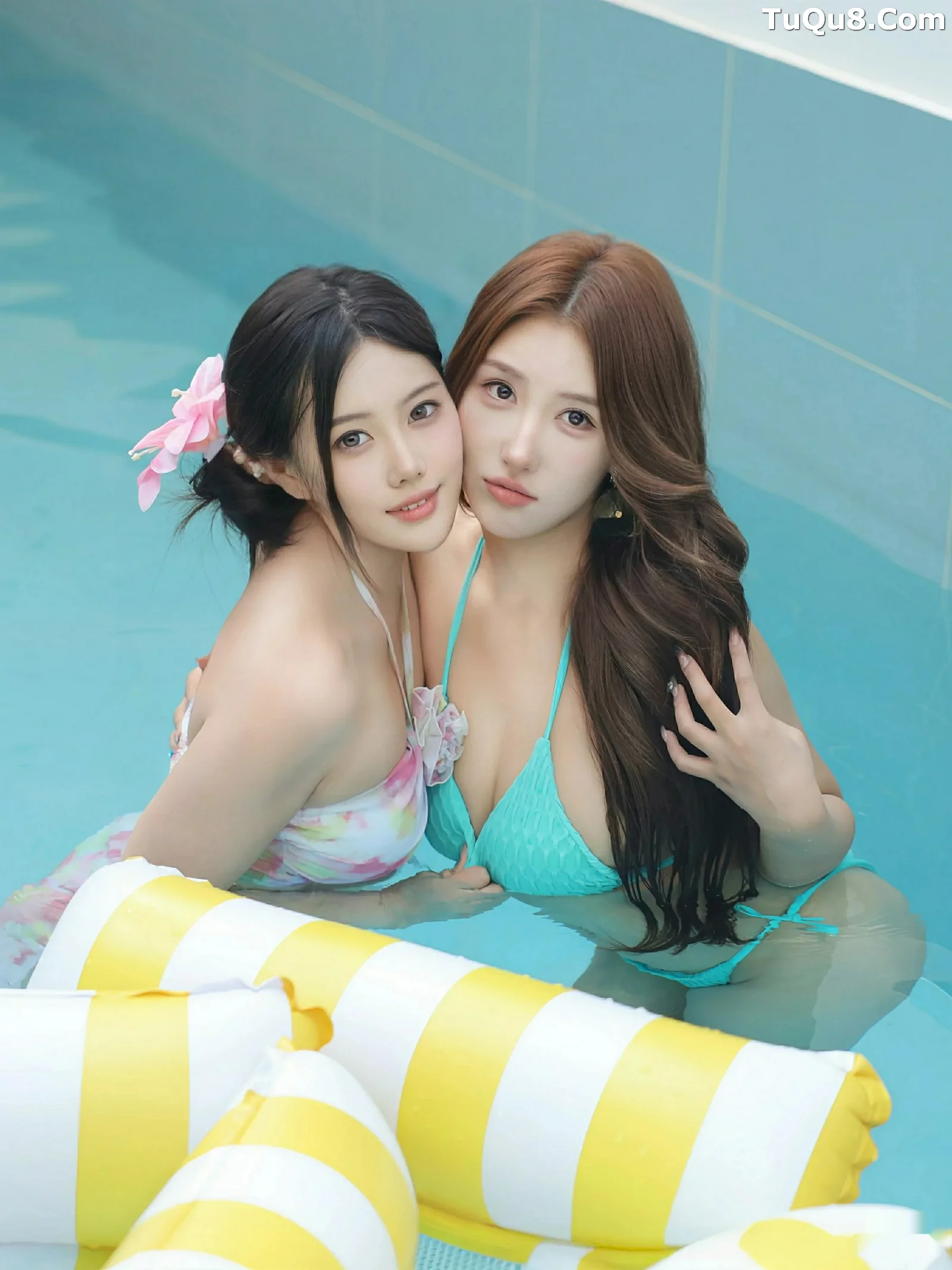   [XiuRen]高清写真图 2025.08.19 No.10666 白薇薇vcvc 激情互动第21张图片