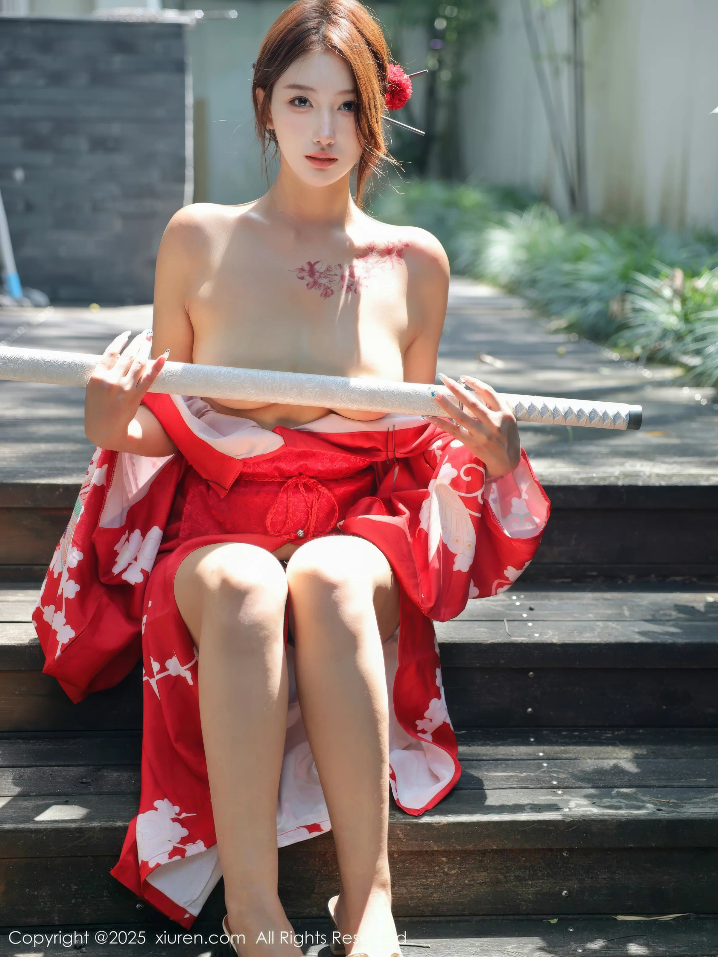   [XiuRen]高清写真图 2025.08.22 No.10683 金允希Yuki 红色和服第41张图片
