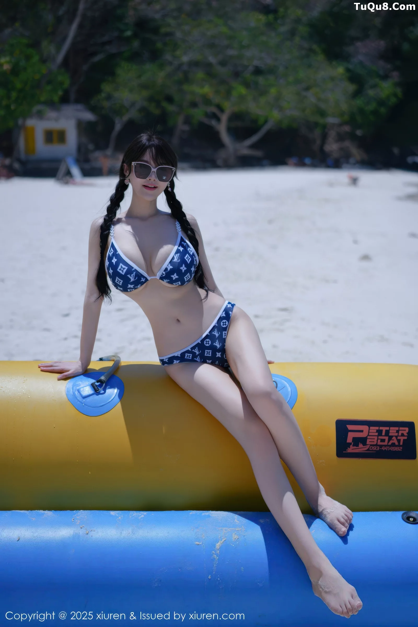   [XiuRen]高清写真图 2025.08.28 No.10699 心上可Flora 蓝色尾巴第25张图片