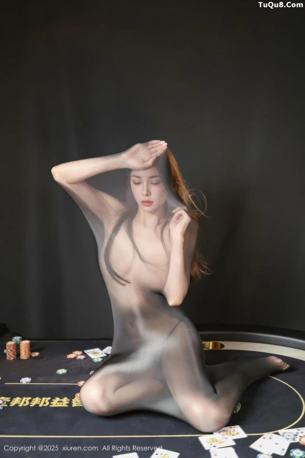   [XiuRen]高清写真图 2025.09.01 No.10713 悦兮 连体黑丝袜第43张图片