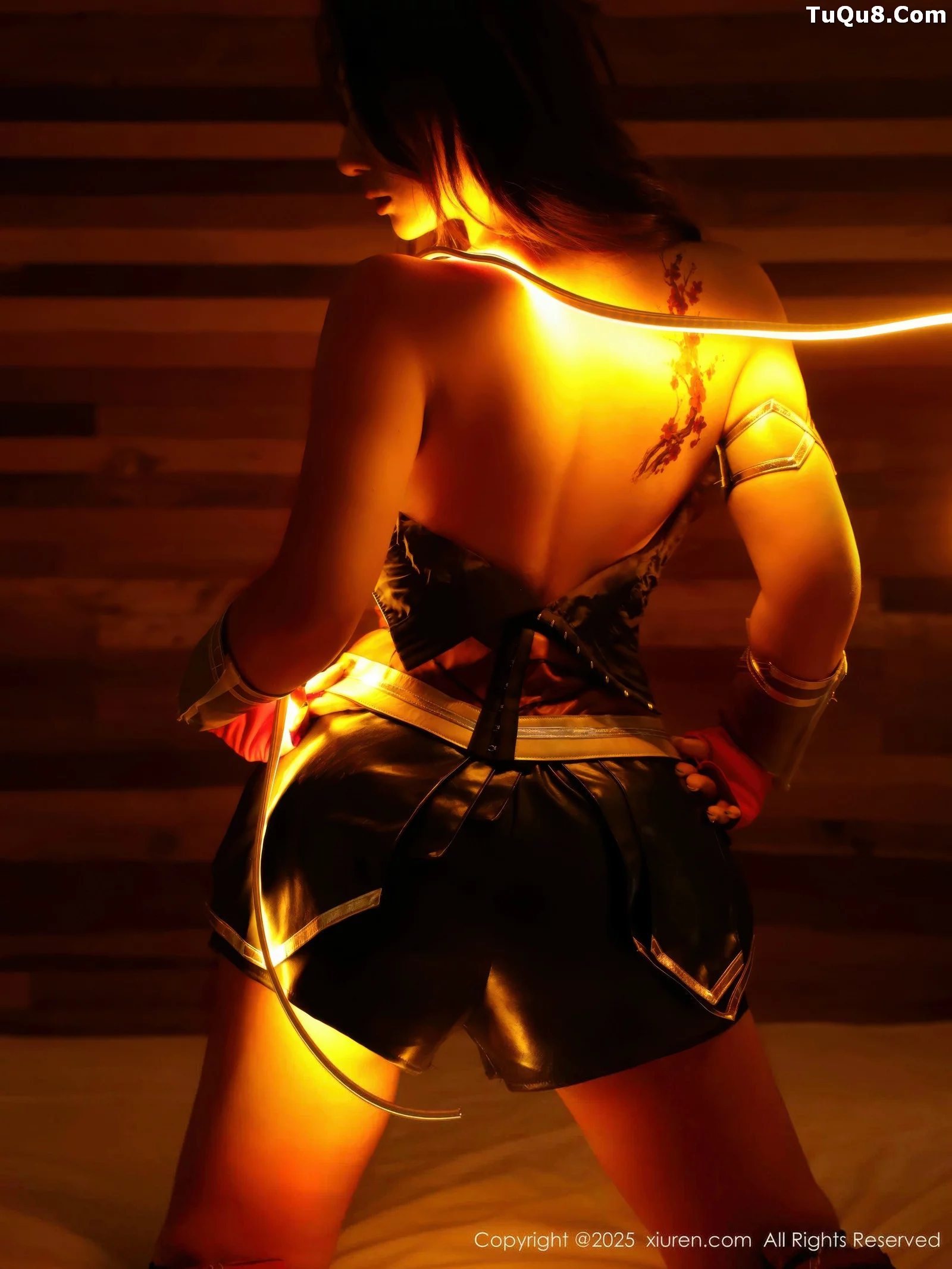   [XiuRen]高清写真图 2025.08.29 No.10710 金允希Yuki 神奇女侠第40张图片