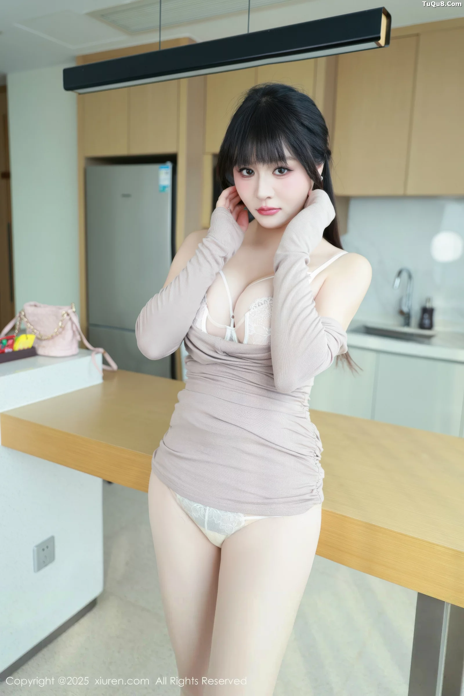   [XiuRen]高清写真图 2025.09.02 No.10718 沈南汐RuRu 原色丝袜第50张图片