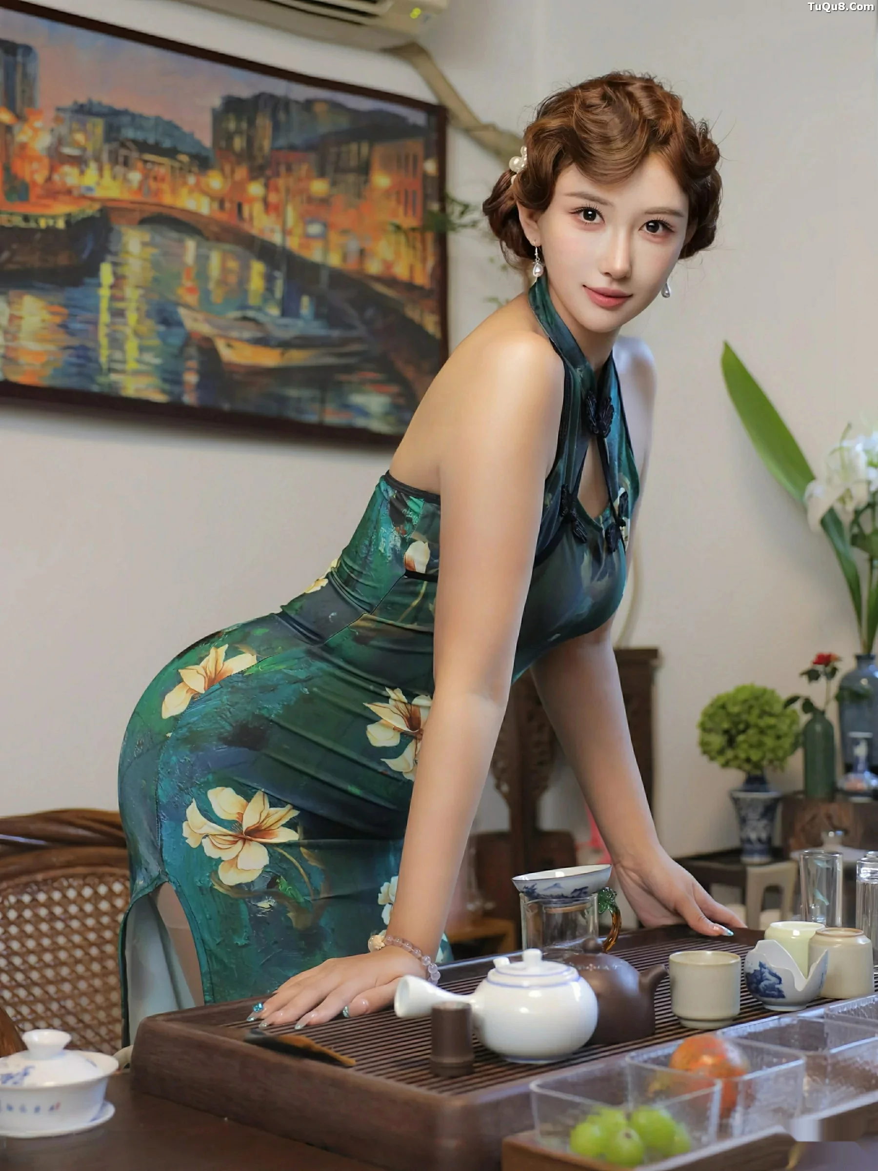   [XiuRen]高清写真图 2025.09.26 No.10815 金允希Yuki 绿色旗袍第13张图片