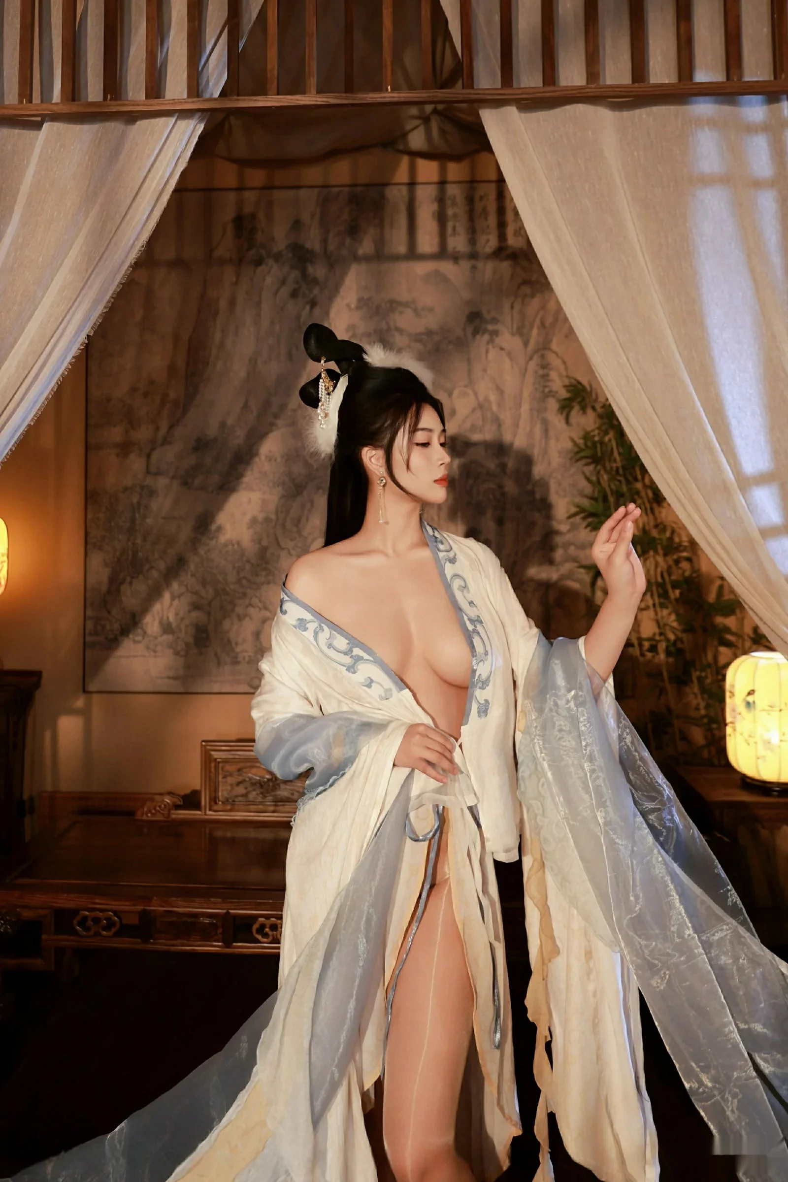   [XiuRen]高清写真图 2025.09.30 No.10835 南乔 中秋主题第23张图片