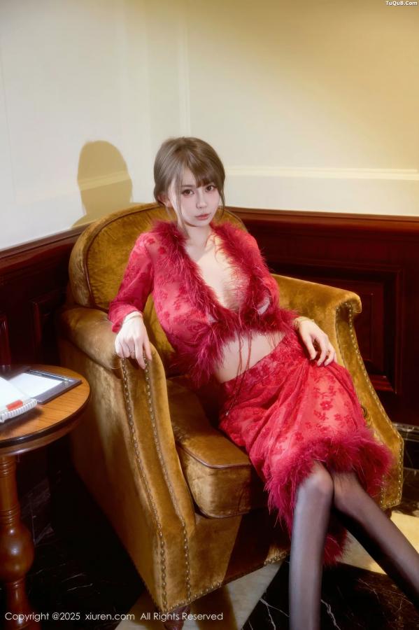   [XiuRen]高清写真图 2025.10.10 No.10848 Zoe柚柚 复古服饰第13张图片