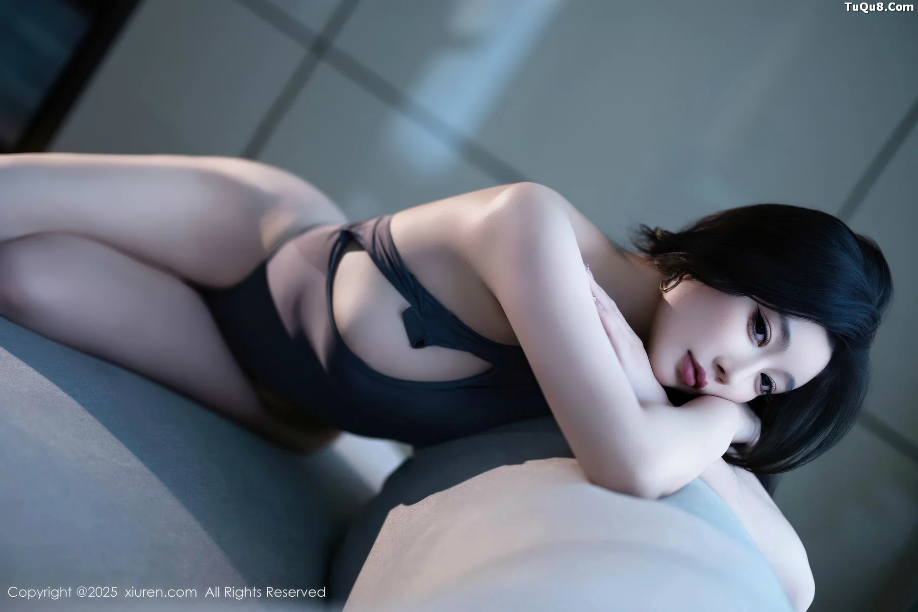   [XiuRen]高清写真图 2025.11.06 No.10952 杏子Yada 丰腴身材第50张图片