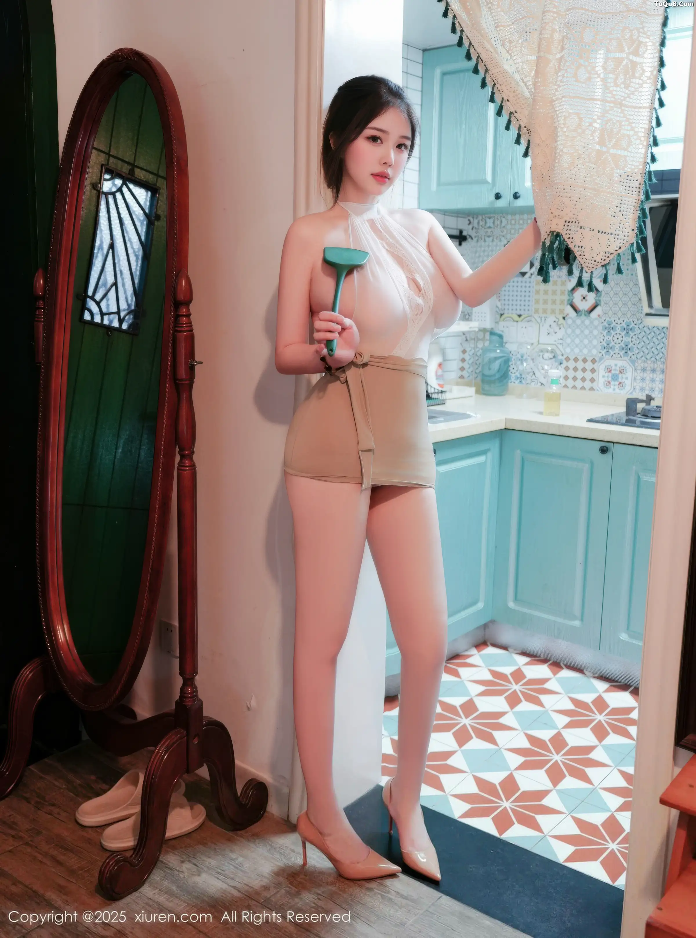   [XiuRen]高清写真图 2025.11.19 No.11005 李星儿 丰腴身材第2张图片