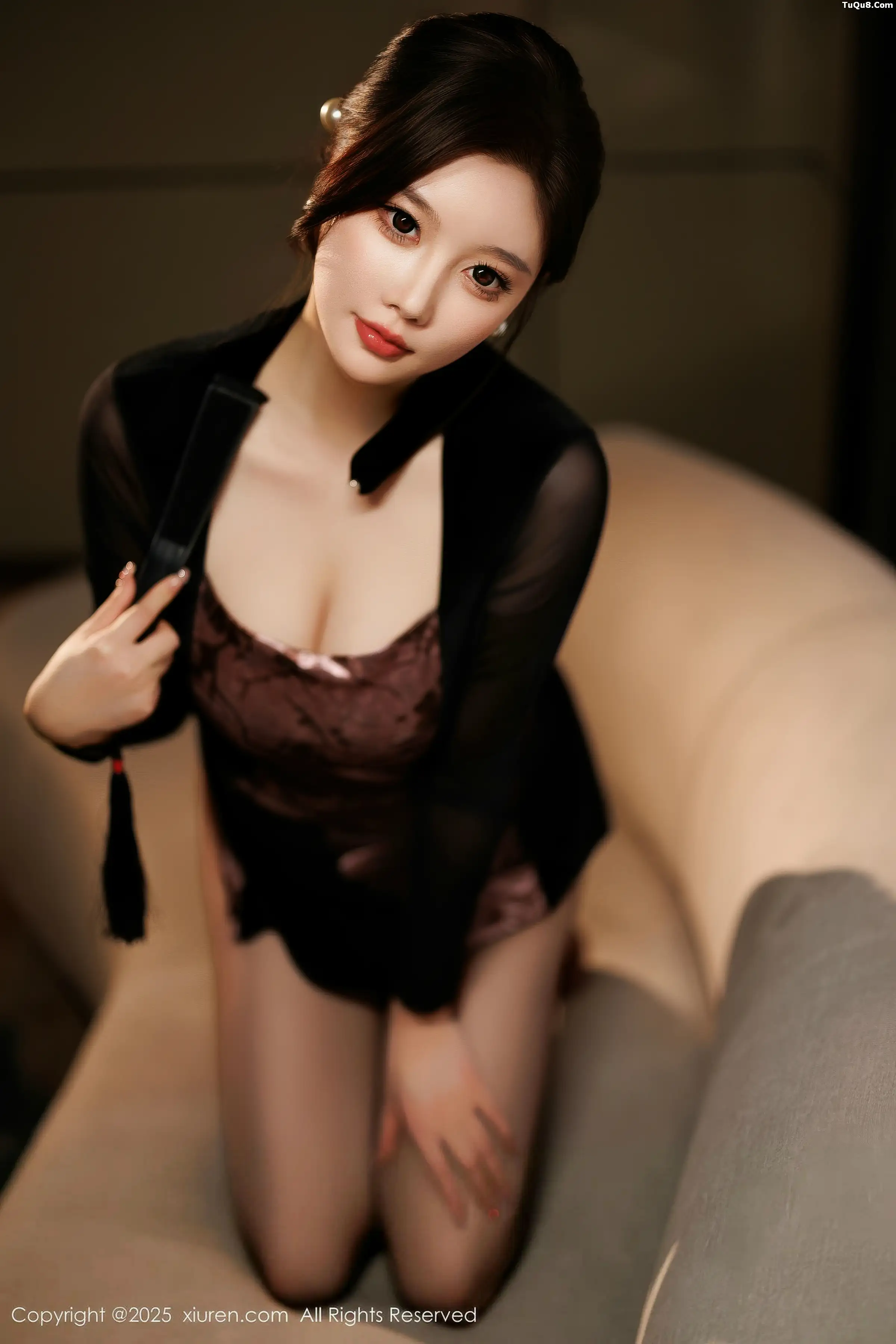   [XiuRen]高清写真图 2025.11.20 No.11013 CHENCHEN. 情趣内衣第22张图片