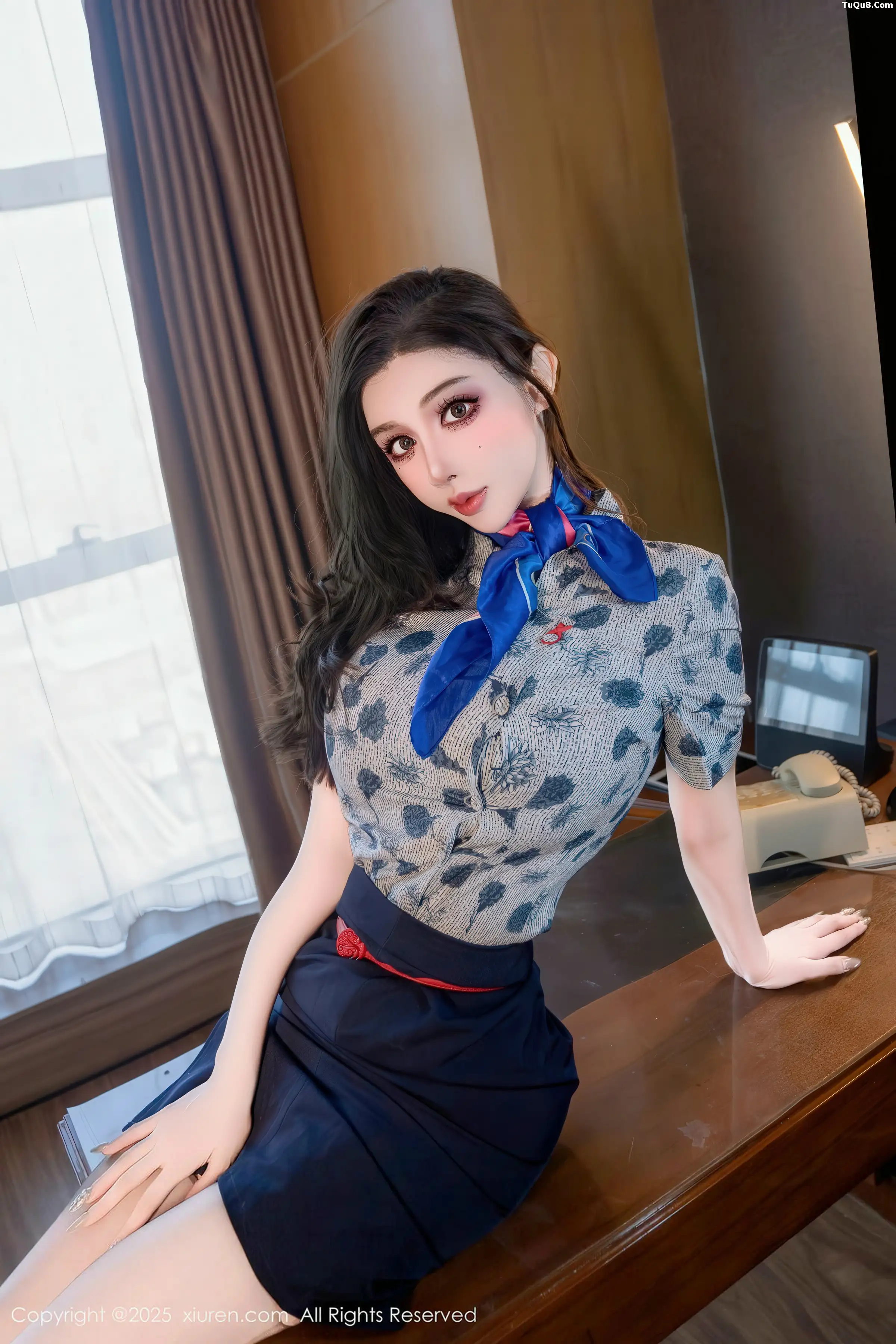   [XiuRen]高清写真图 2025.11.24 No.11024 珍娜 豹纹内衣第11张图片