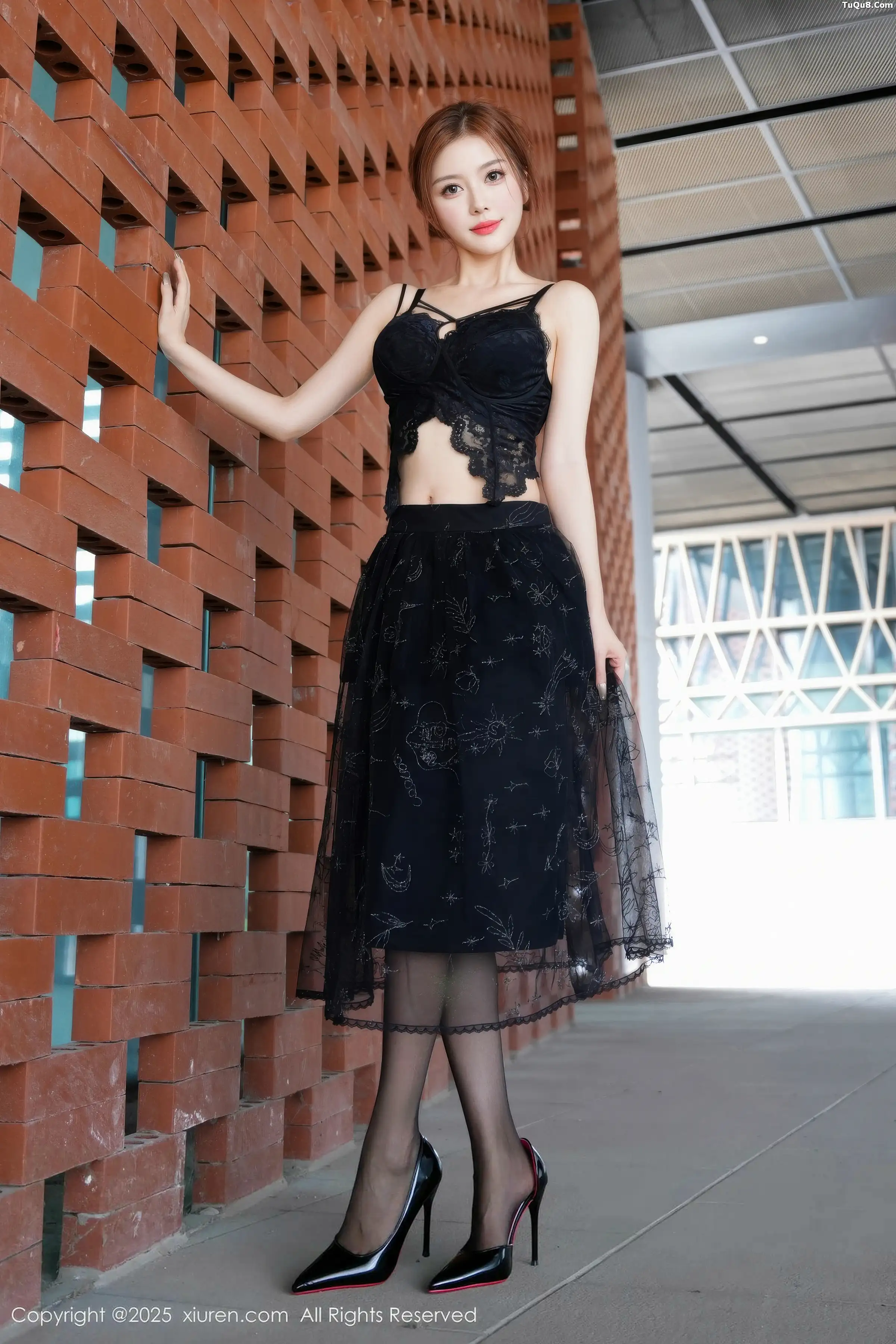   [XiuRen]高清写真图 2025.11.21 No.11016 白芷yy 情趣内衣第5张图片