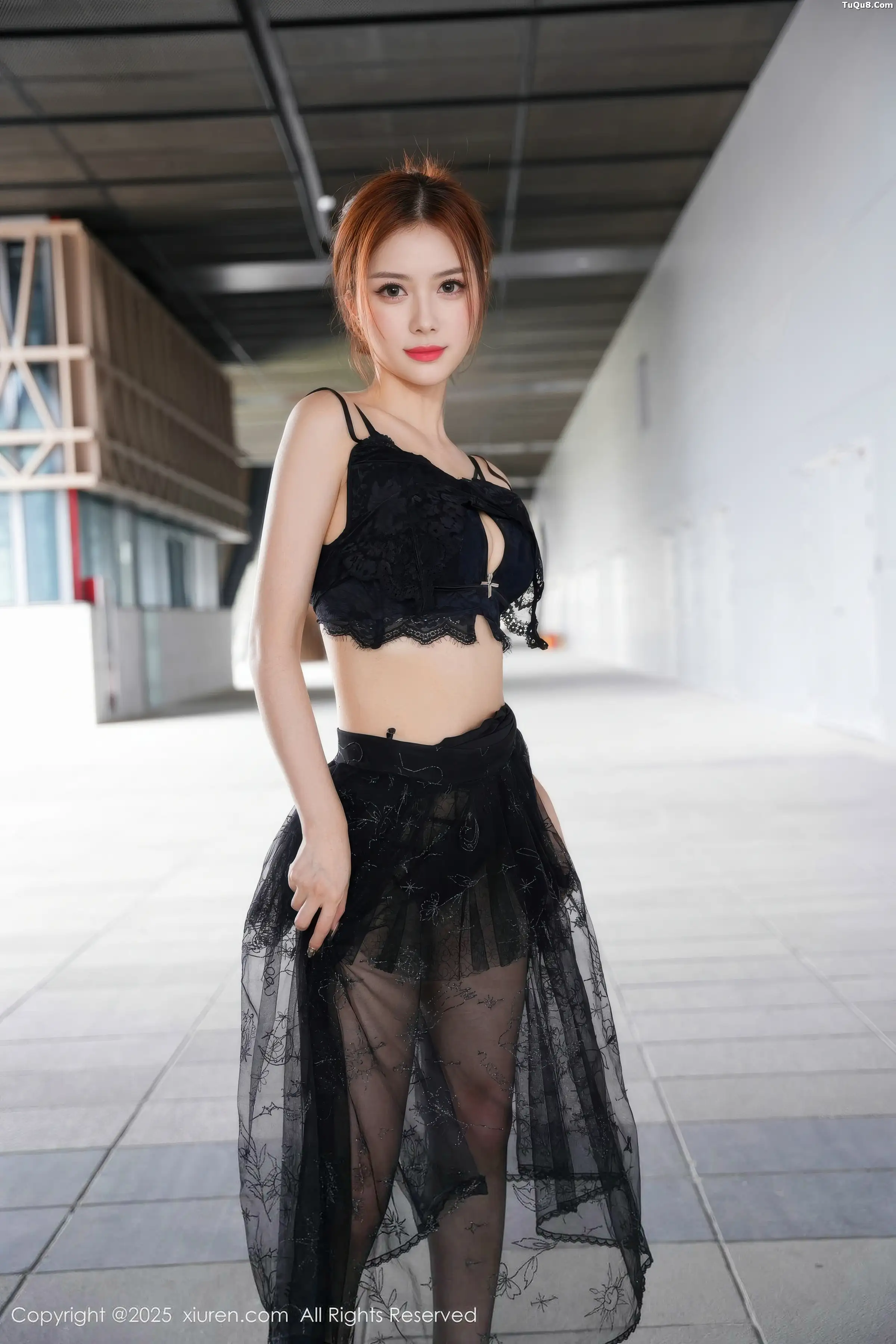   [XiuRen]高清写真图 2025.11.21 No.11016 白芷yy 情趣内衣第17张图片