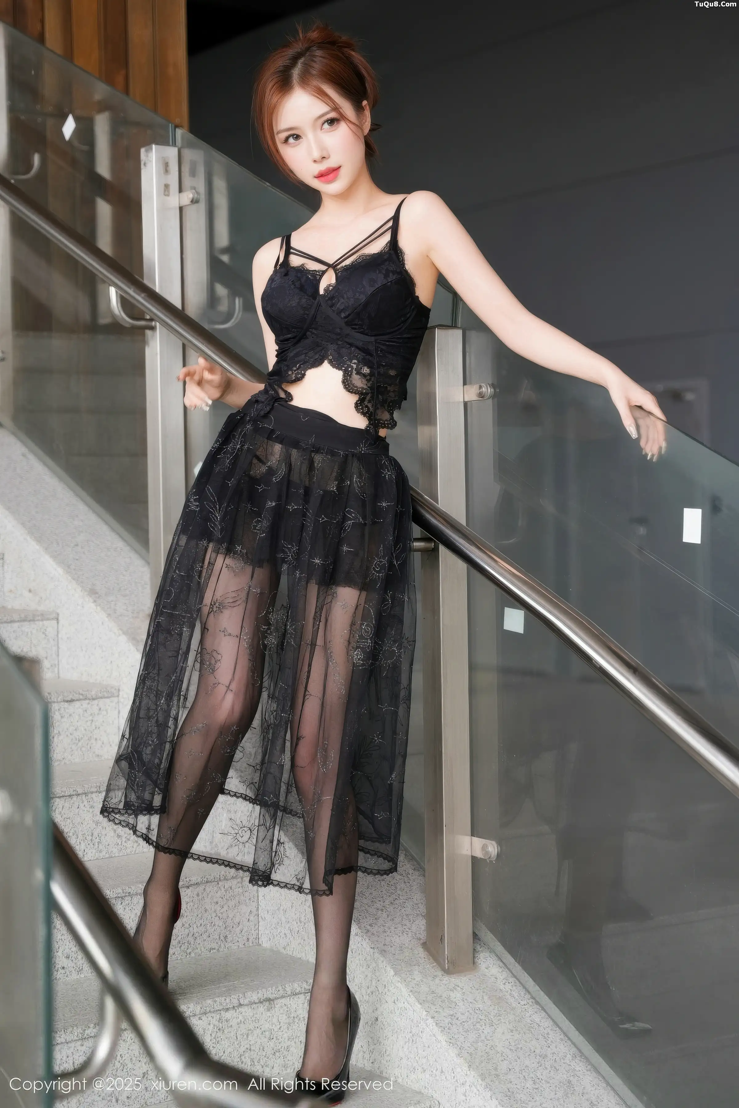   [XiuRen]高清写真图 2025.11.21 No.11016 白芷yy 情趣内衣第25张图片