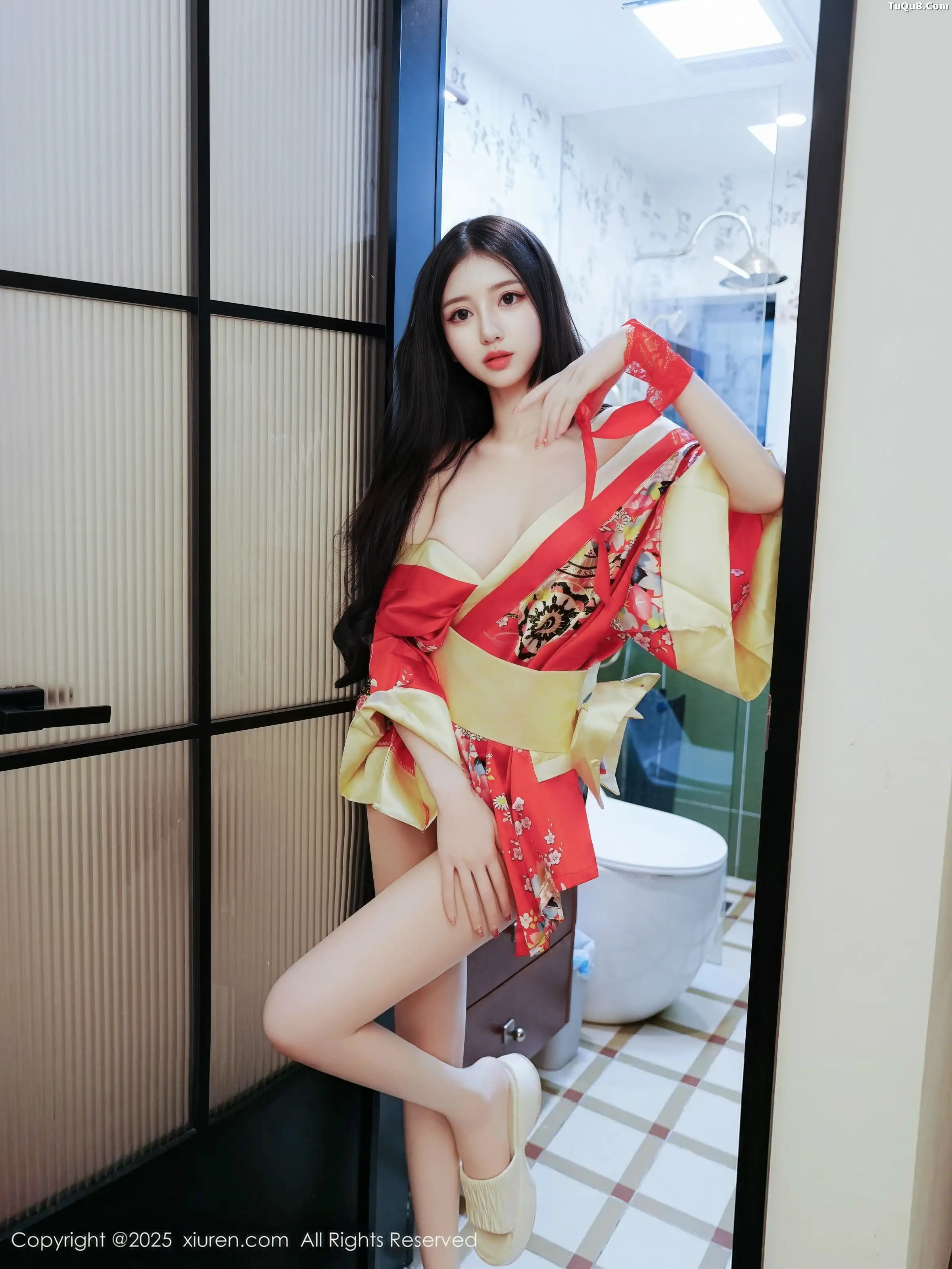   [XiuRen]高清写真图 2025.12.25 No.11155 白小蝶 超薄白丝第26张图片