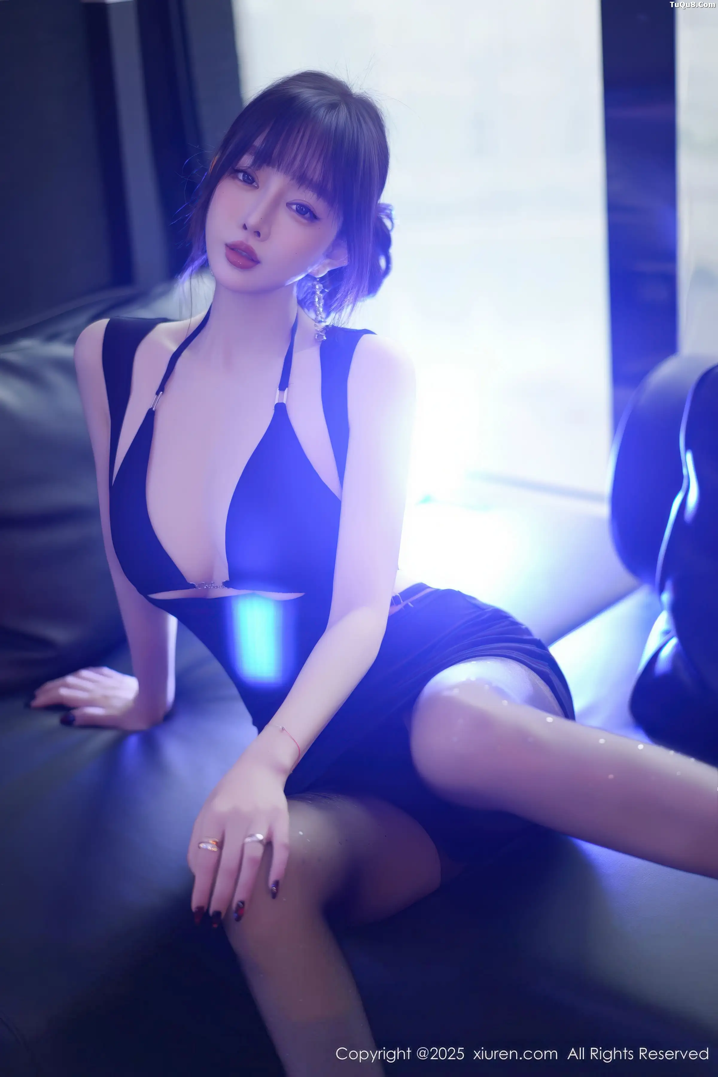   [XiuRen]高清写真图 2025.12.26 No.11165 王羽纯✨ 情趣内衣第16张图片