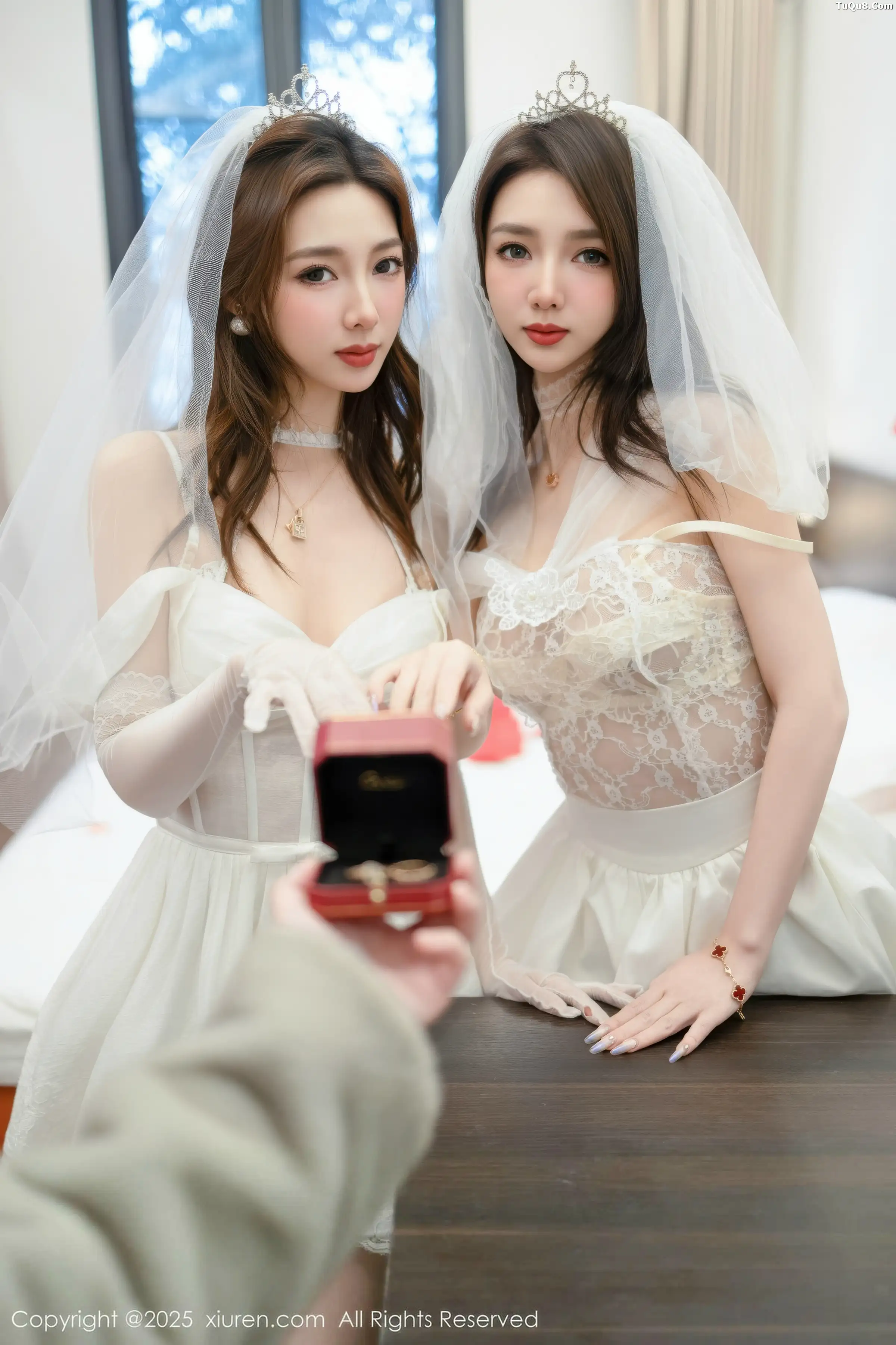   [XiuRen]高清写真图 2025.12.31 No.11184 Twins-桃之夭夭 白色蕾丝婚纱第6张图片