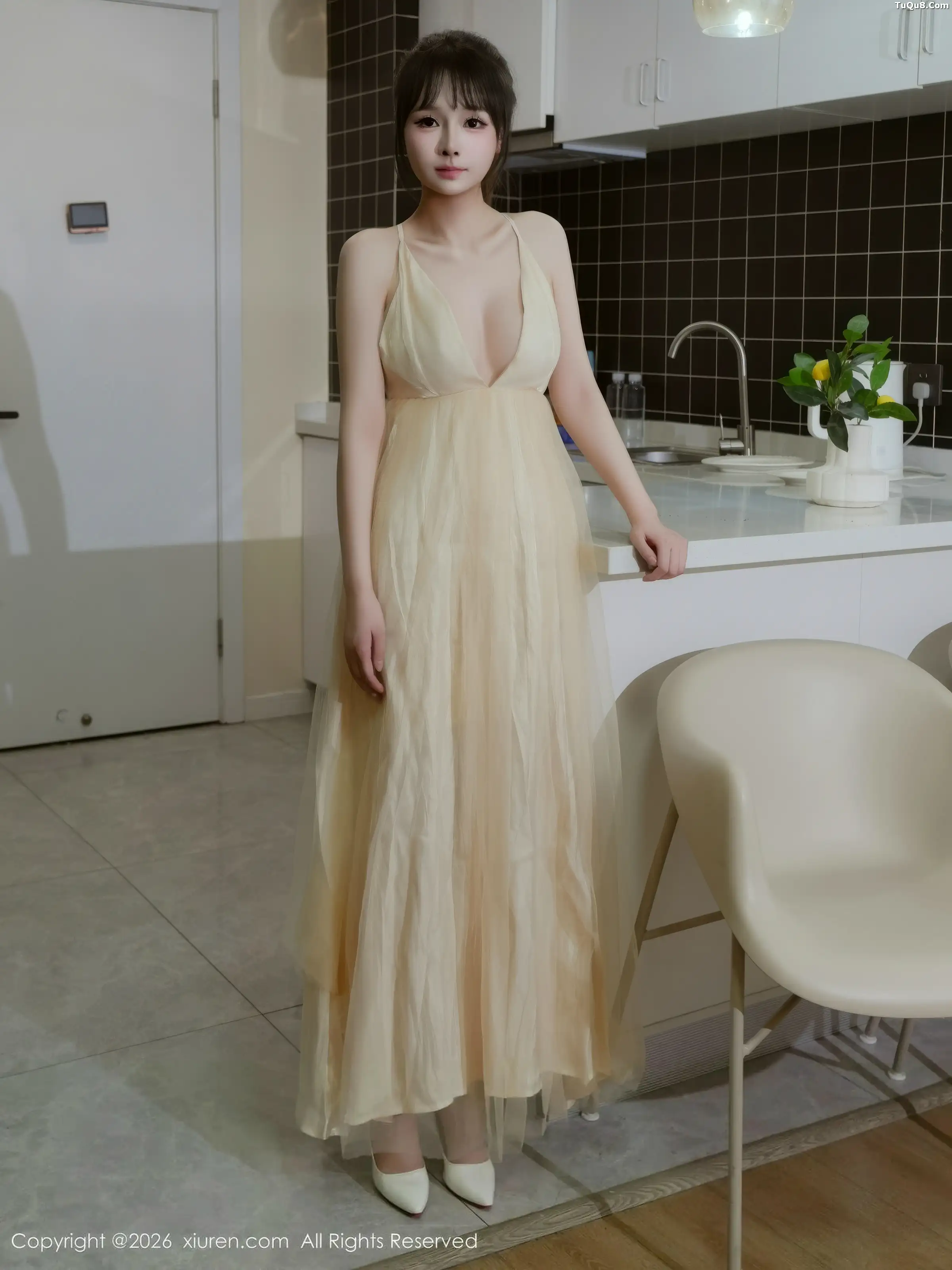   [XiuRen]高清写真图 2026.01.06 No.11196 沈蜜儿 性感内衣第21张图片