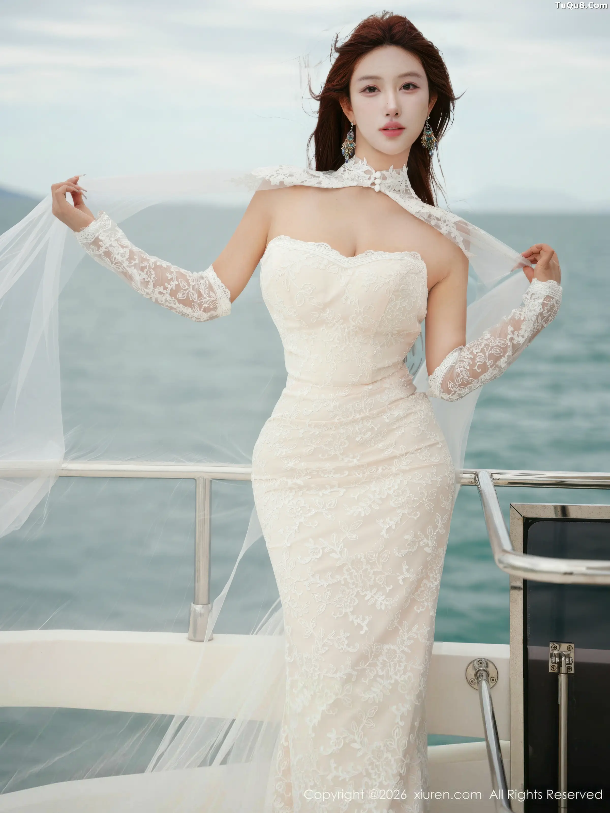   [XiuRen]高清写真图 2026.01.16 No.11243 金允希Yuki 游艇主题第4张图片