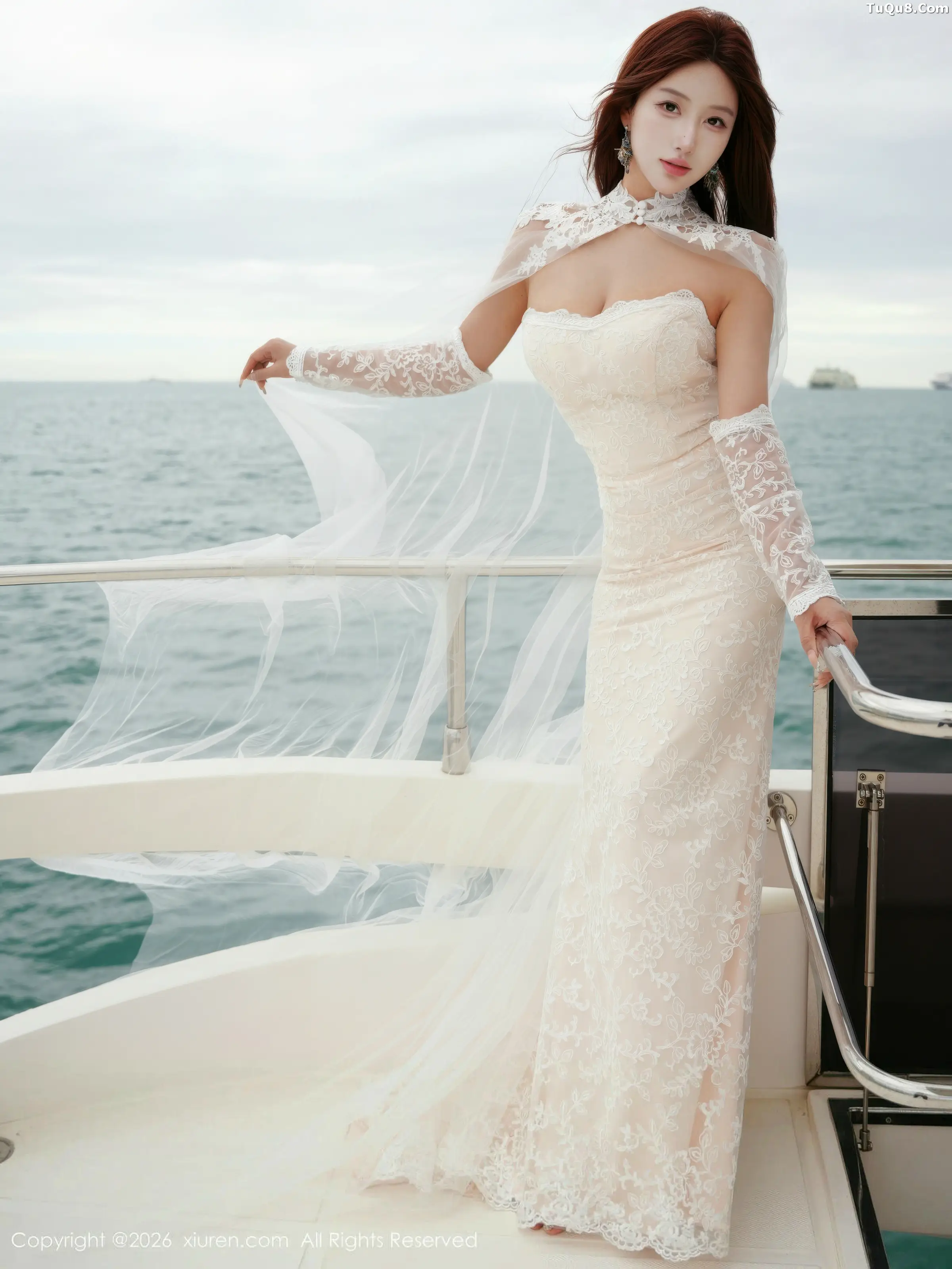   [XiuRen]高清写真图 2026.01.16 No.11243 金允希Yuki 游艇主题第7张图片
