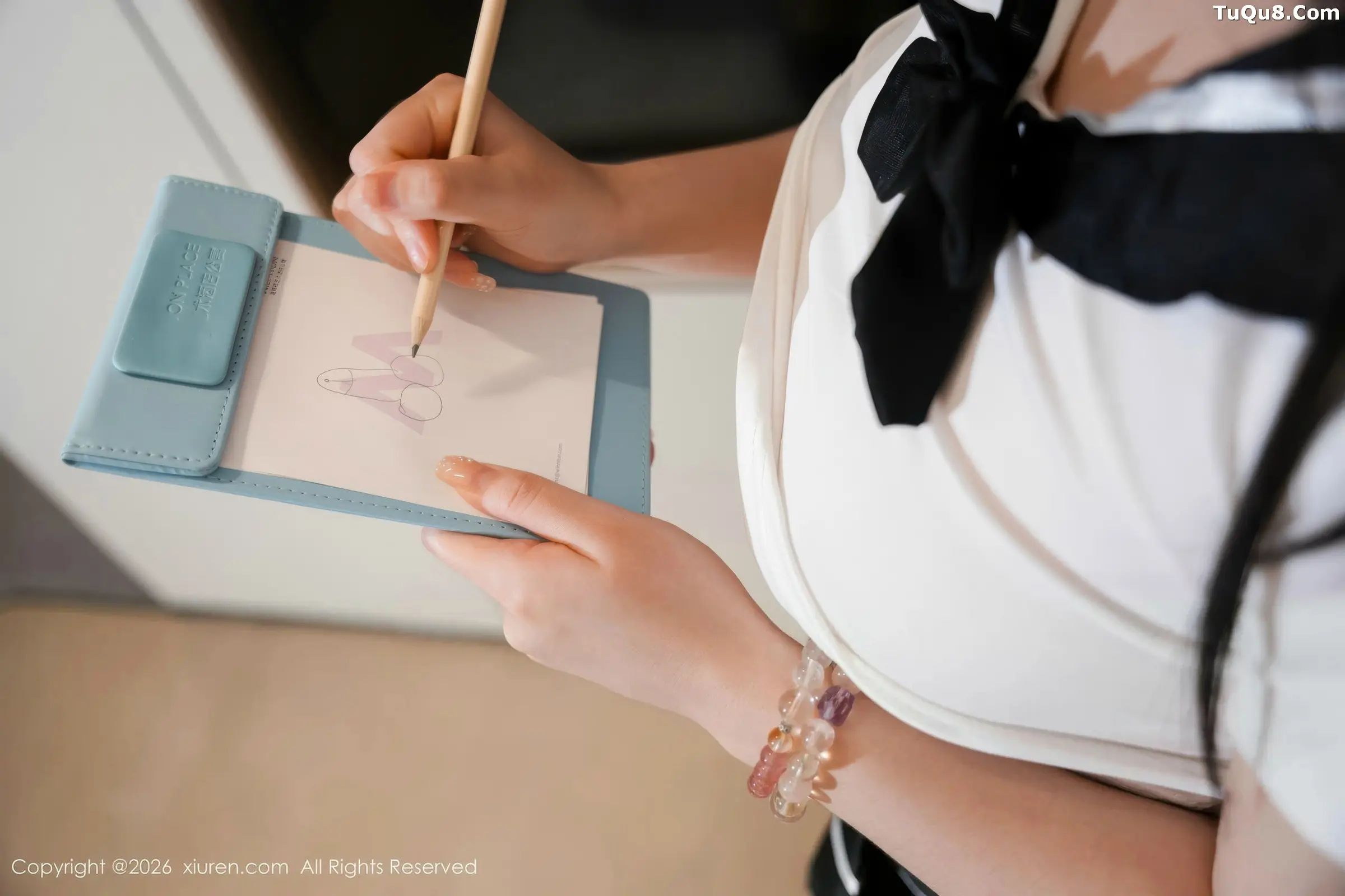   [XiuRen]高清写真图 2026.01.21 No.11256 软情 教室场景第42张图片