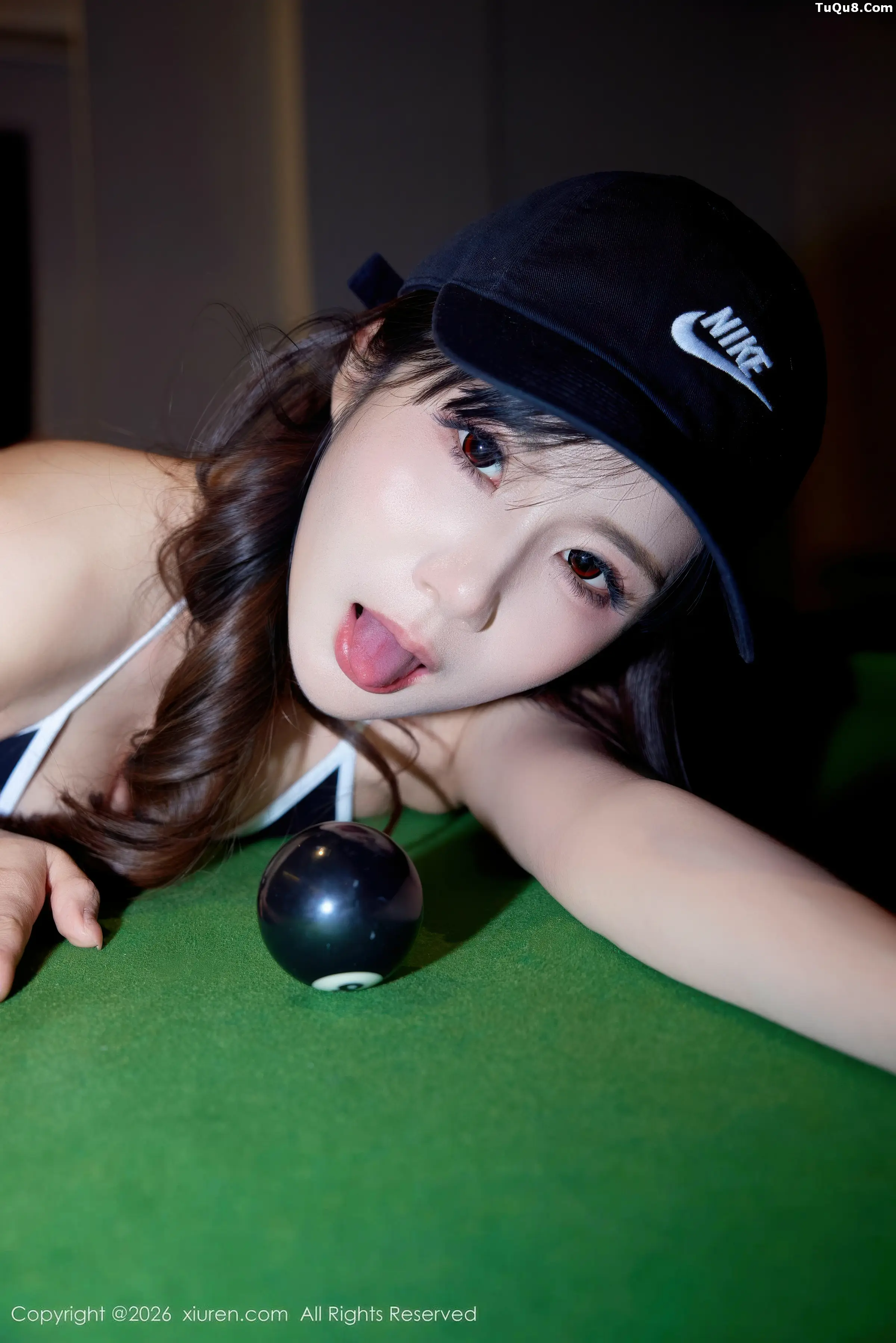   [XiuRen]高清写真图 2026.01.16 No.11242 小肉肉咪 黑色运动内衣第41张图片