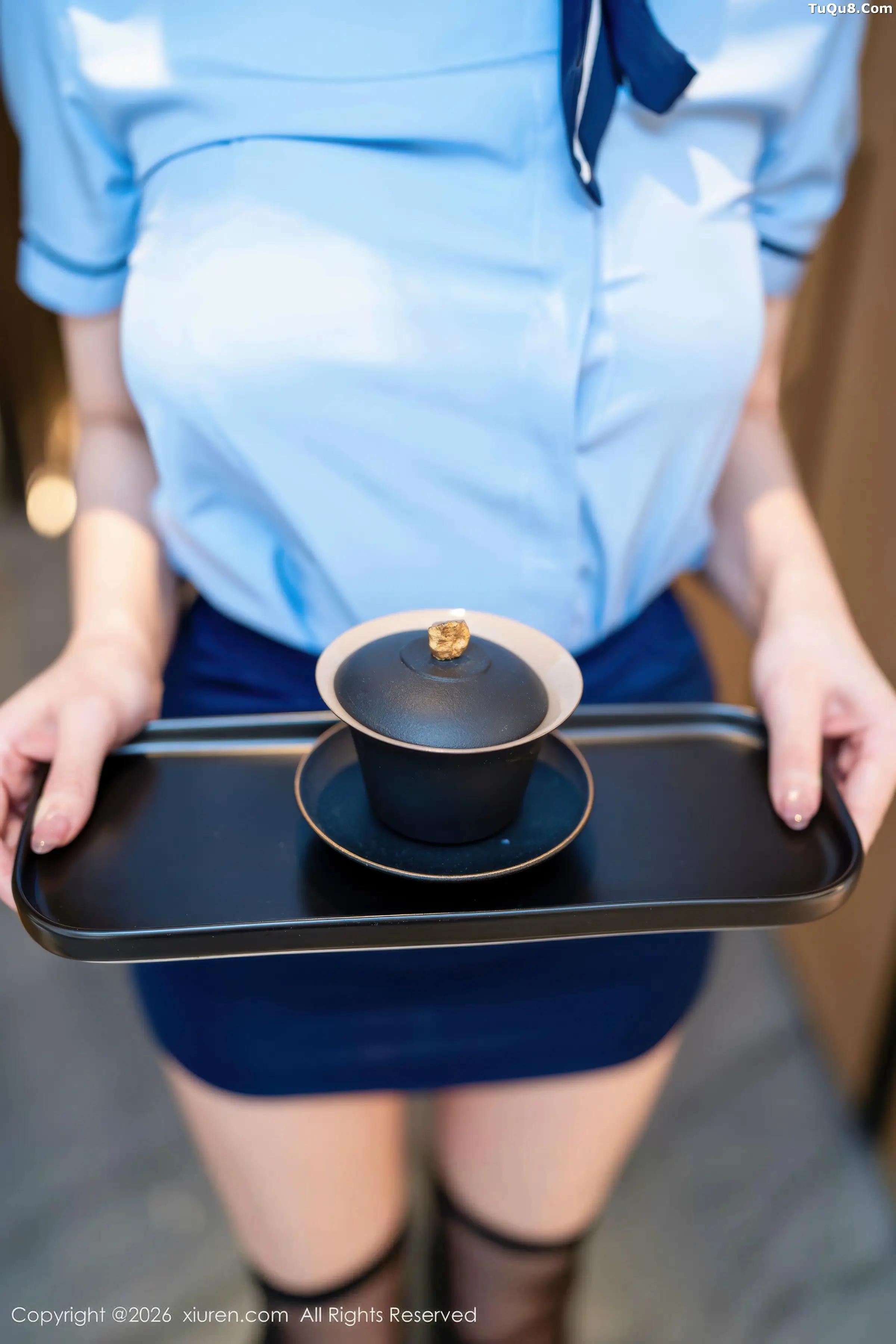   [XiuRen]高清写真图 2026.01.22 No.11259 诺诺子 性感OL第2张图片