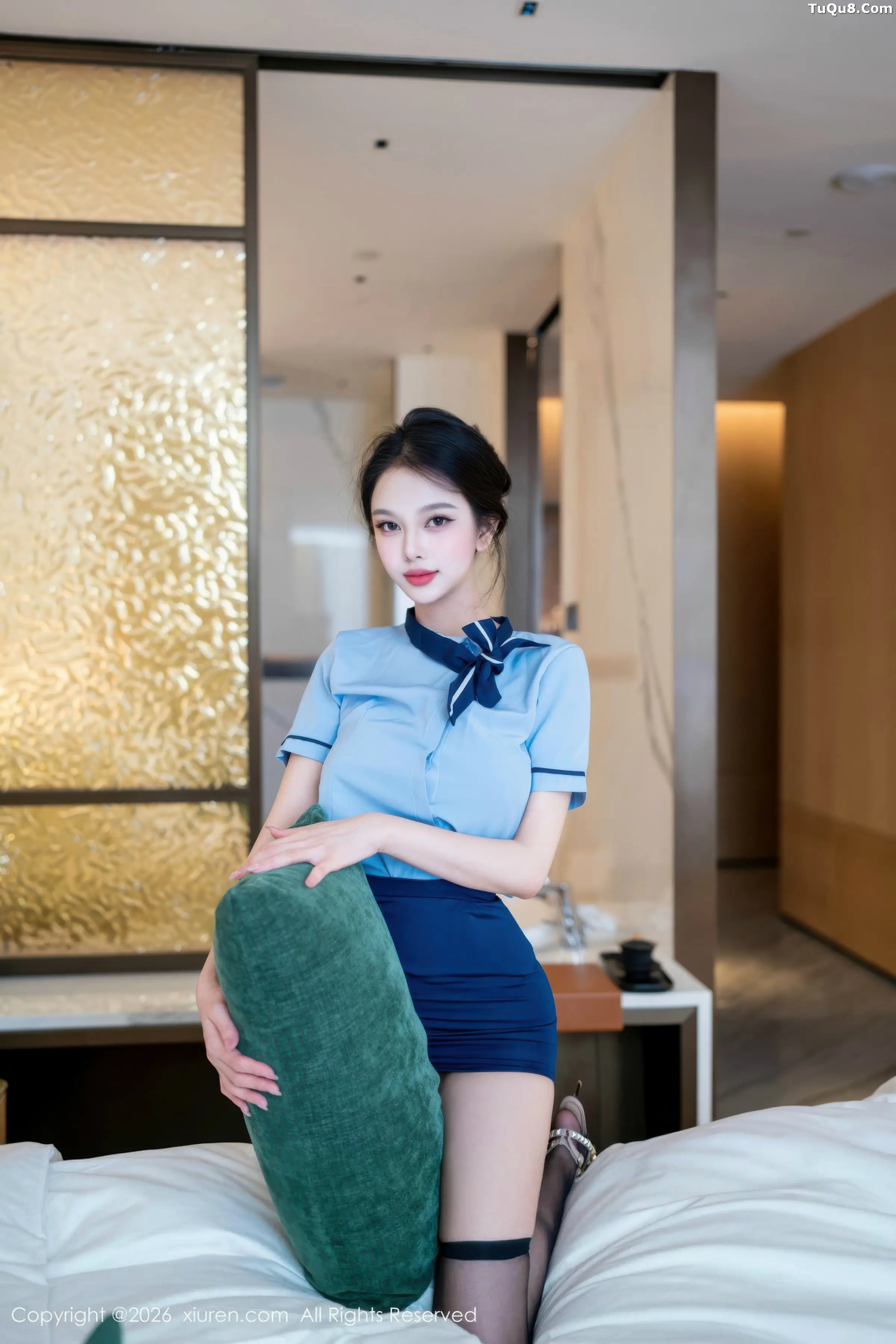   [XiuRen]高清写真图 2026.01.22 No.11259 诺诺子 性感OL第9张图片