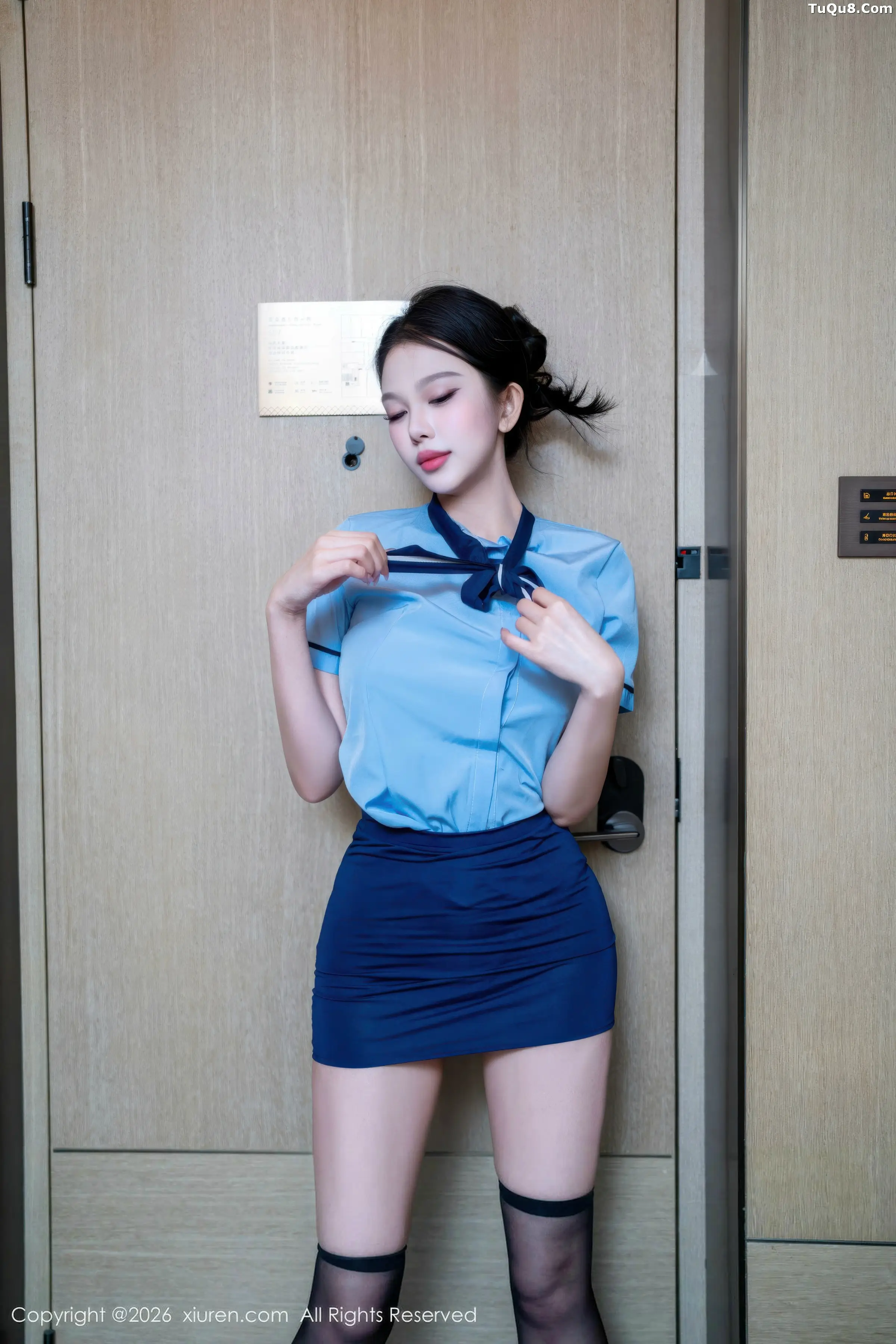   [XiuRen]高清写真图 2026.01.22 No.11259 诺诺子 性感OL第19张图片