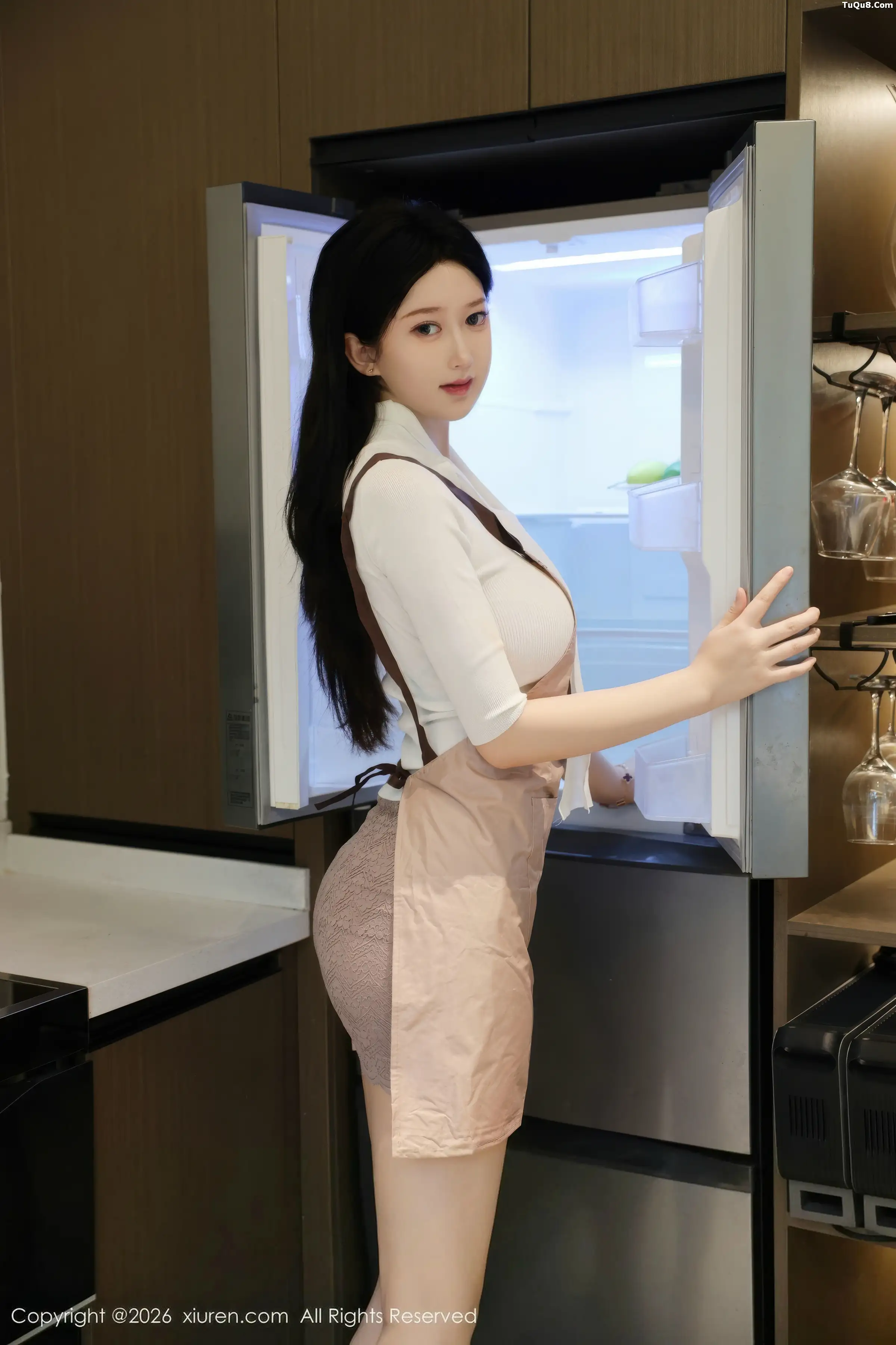   [XiuRen]高清写真图 2026.01.08 No.11207 奶思兔 黑色情趣内衣第1张图片