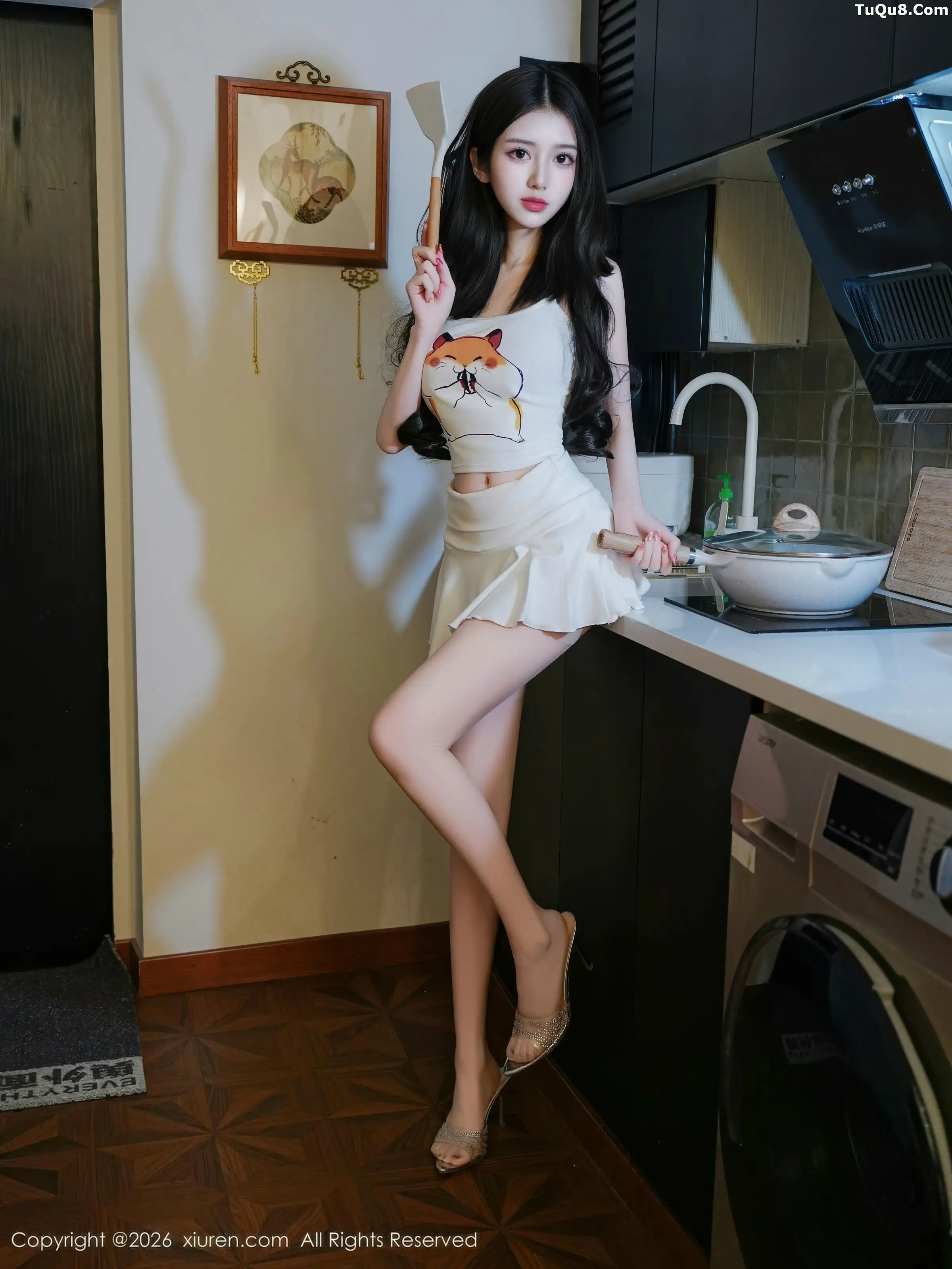   [XiuRen]高清写真图 2026.01.09 No.11211 白小蝶 完美曲线第8张图片