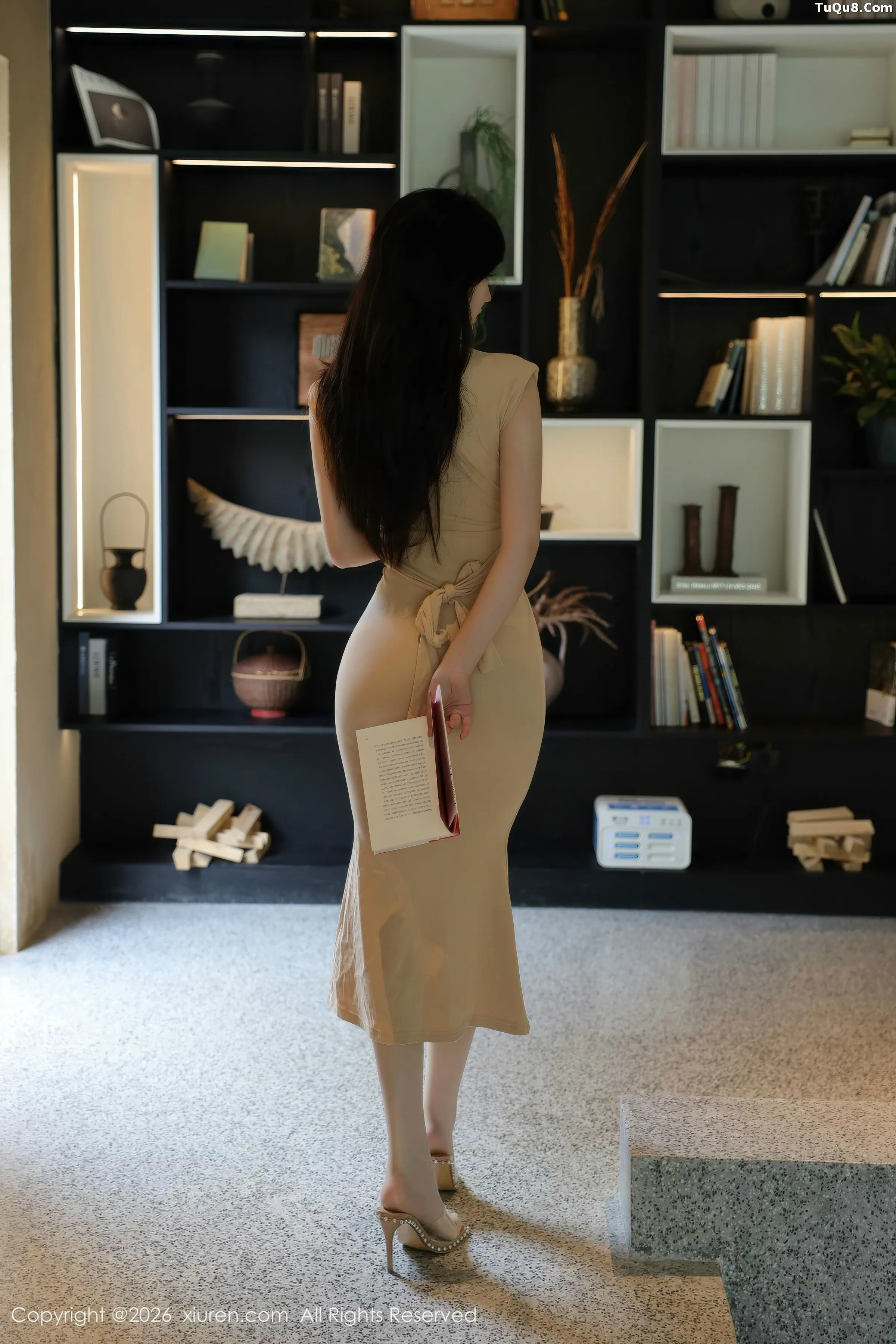   [XiuRen]高清写真图 2026.01.29 No.11288 奶思兔 凹凸身材第8张图片