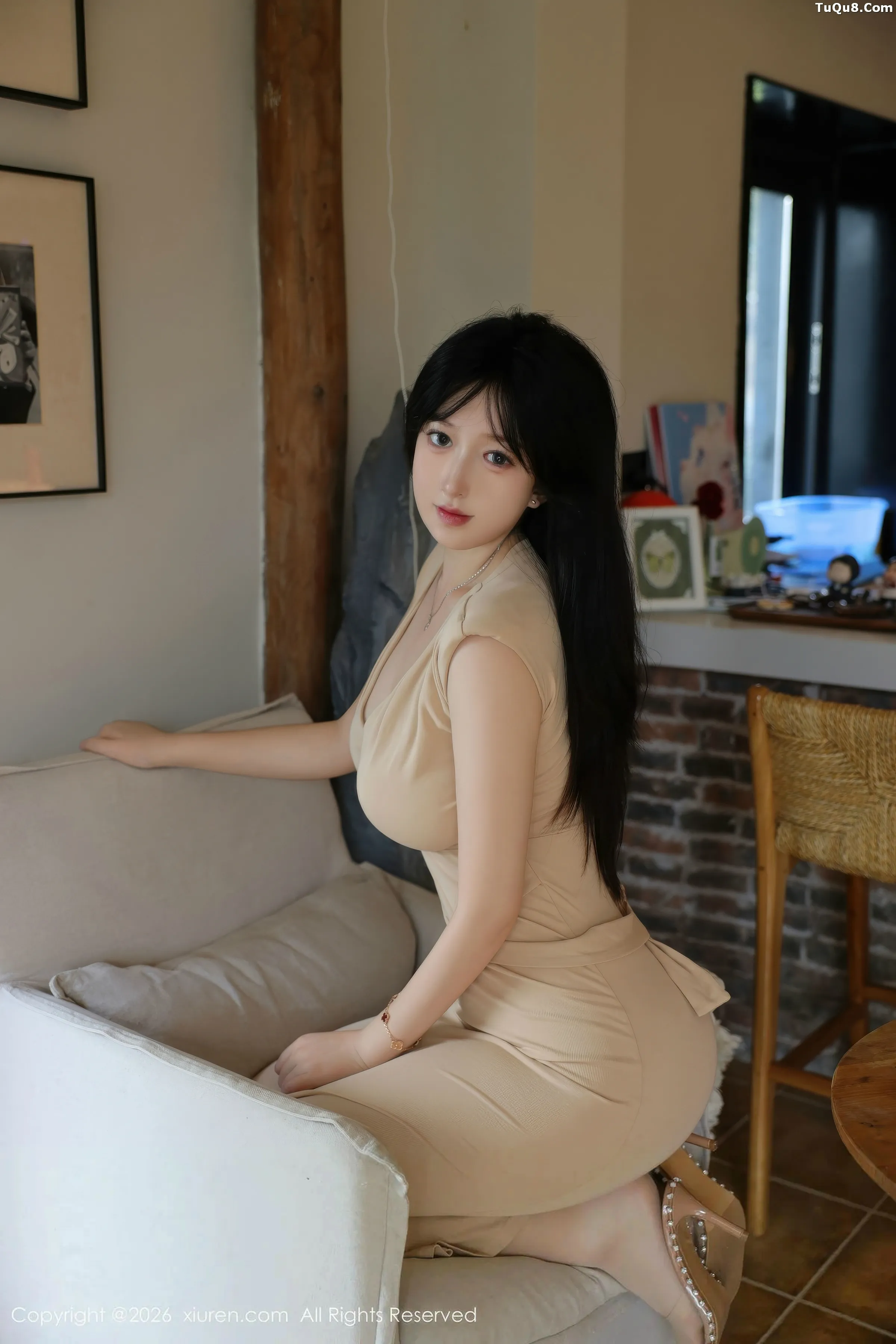   [XiuRen]高清写真图 2026.01.29 No.11288 奶思兔 凹凸身材第43张图片