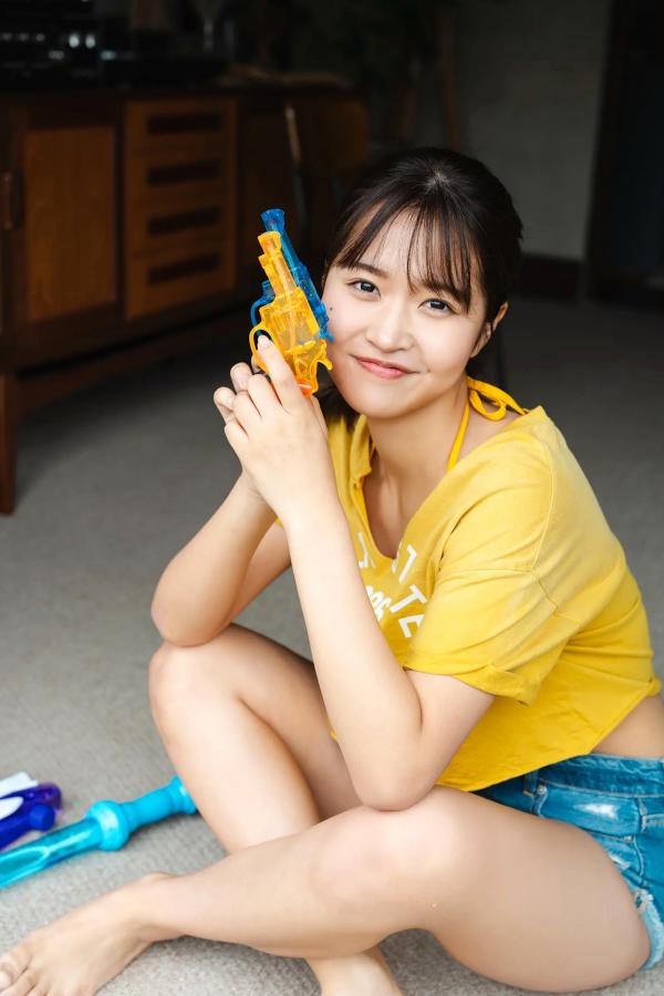   南みゆか - グラビアプリンセス [64P] 户外庭院比基尼清纯写真第18张图片