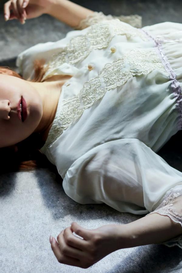   清水楓 - Claris [45P] 黑白黑丝私房内衣性感写真第2张图片