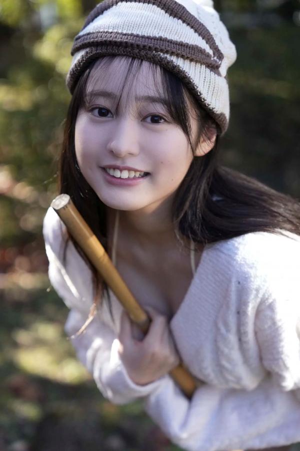   白濱美兎《うさぎおいし》性感比基尼与清纯户外写真 [43P]第5张图片