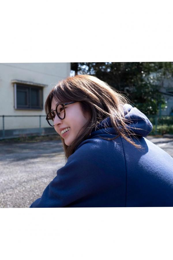   《花雨 - 真昼の出来事》日本女神清新户外性感内衣写真 [80P]第4张图片