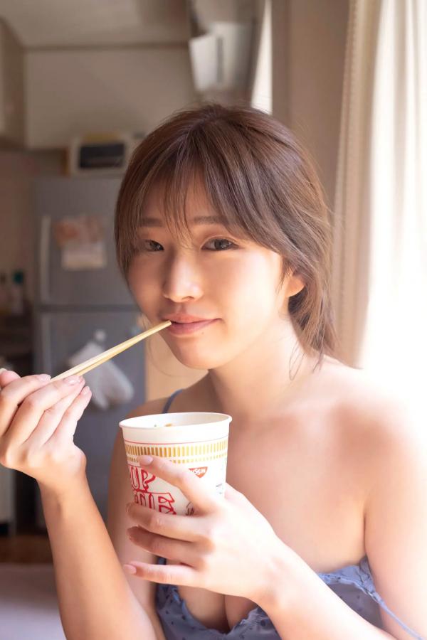   《花雨 - 真昼の出来事》日本女神清新户外性感内衣写真 [80P]第21张图片