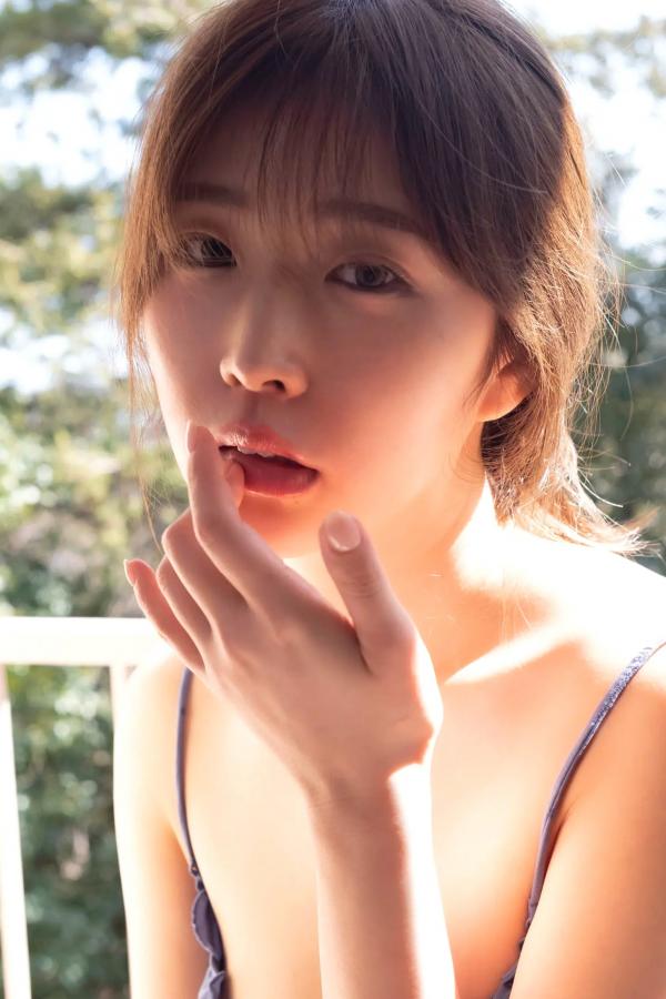   《花雨 - 真昼の出来事》日本女神清新户外性感内衣写真 [80P]第24张图片